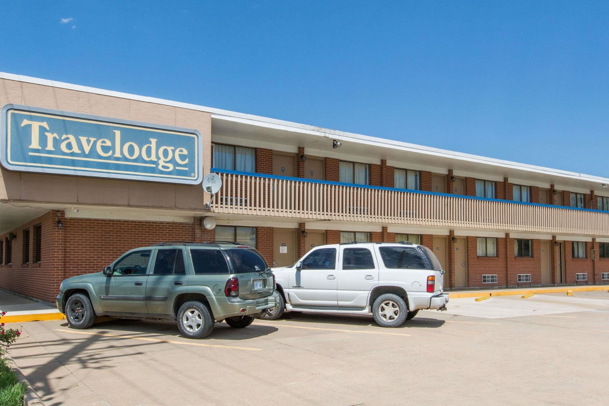 Varios Travelodge by Wyndham Great Bend