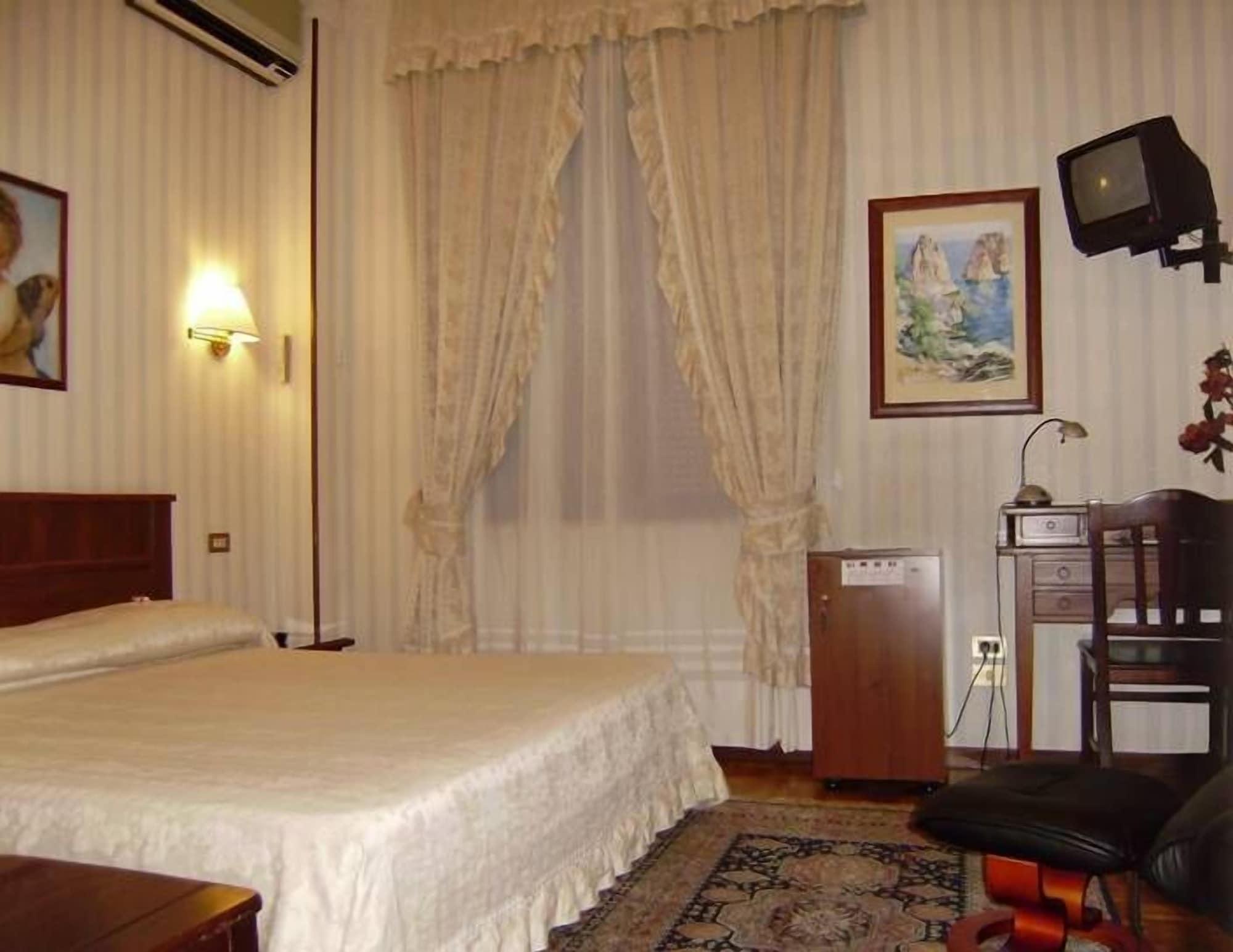 Habitación Hotel Italia