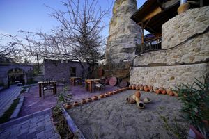 Alojamiento - Glory Art Stone House