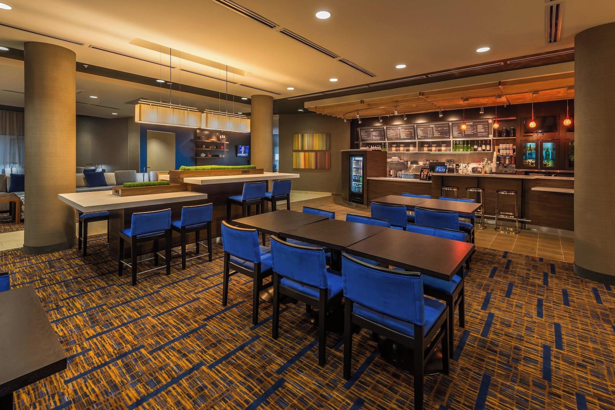 Restaurant Courtyard Reno Downtown/Riverfront