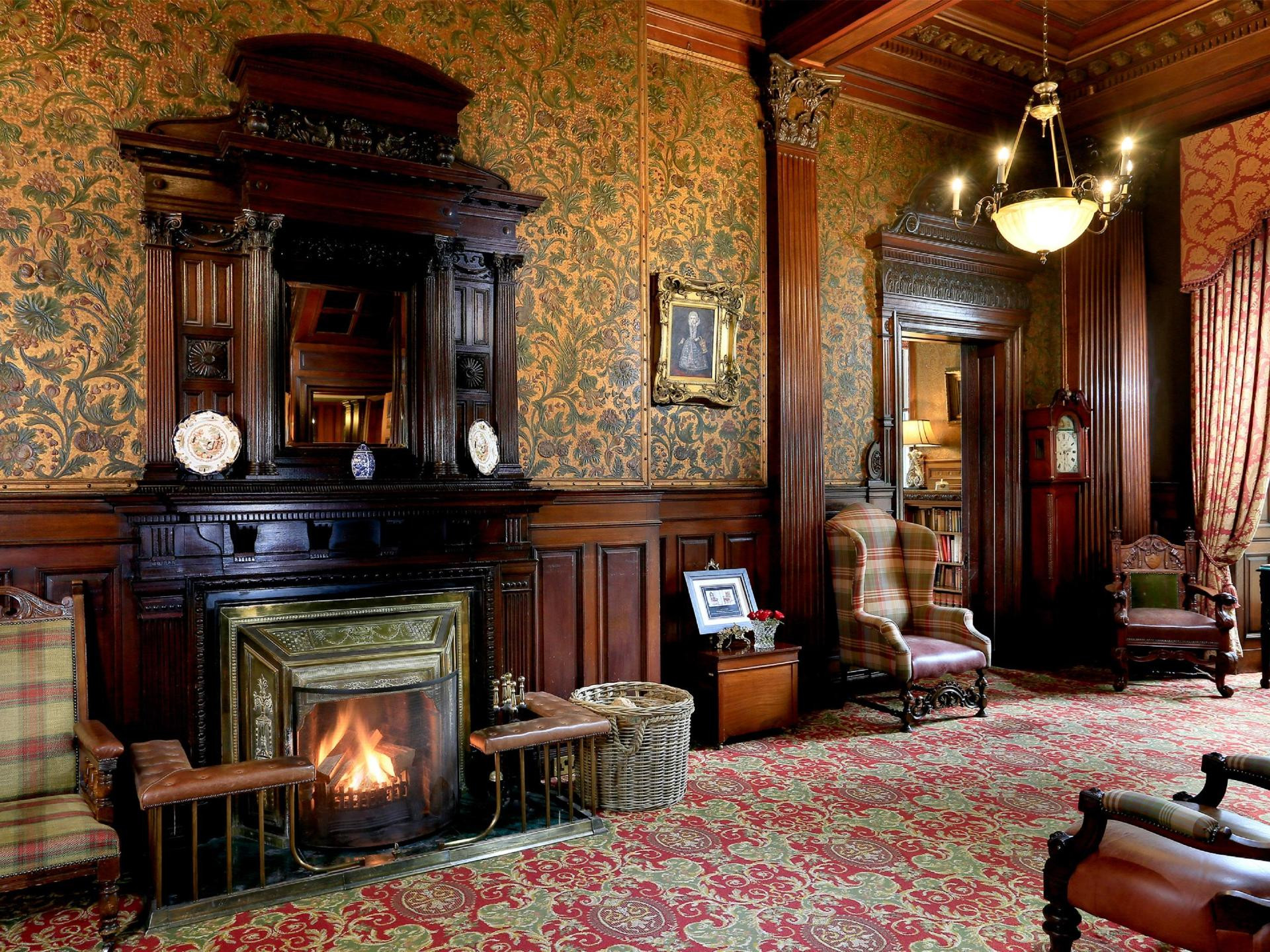 Vista Lobby Macdonald Norwood Hall Hotel
