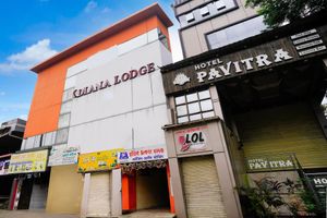 Alojamiento - Hotel Diana Palace Ulhasnagar