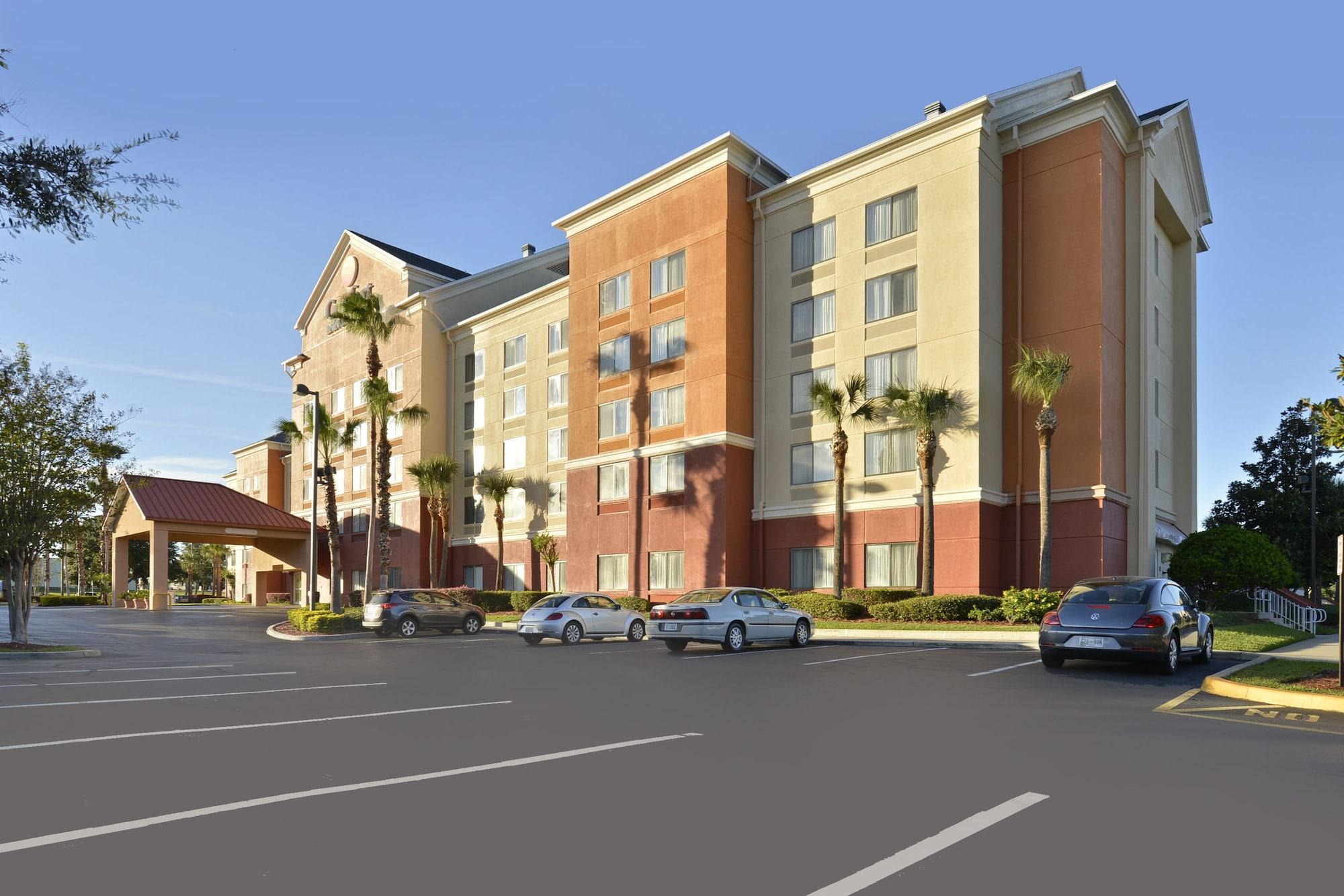 Vista Exterior Comfort Inn & Suites Near Universal Orlando Resort - Convention Ctr