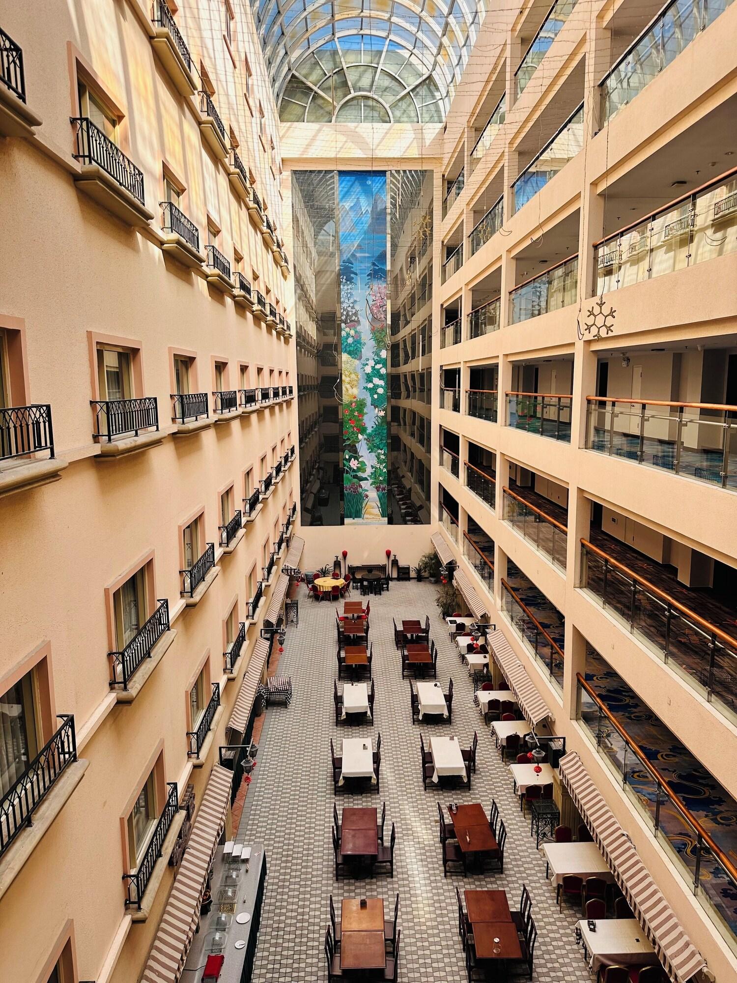 Restaurant The North Garden Hotel Beijing Wangfujing