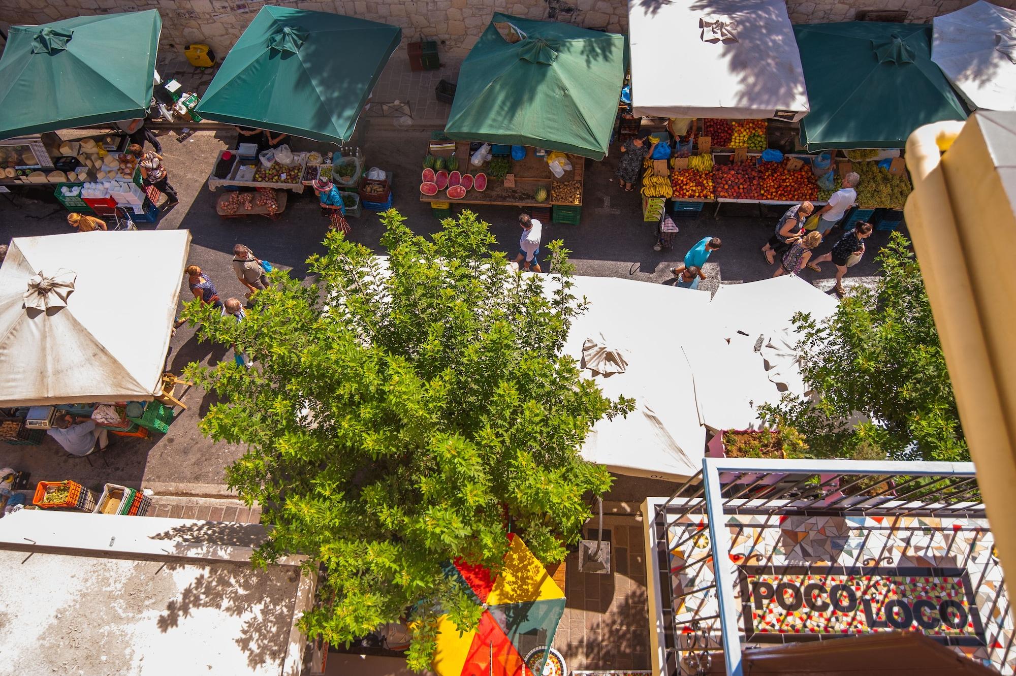 Vista Exterior Poco Loco Bed & Breakfast