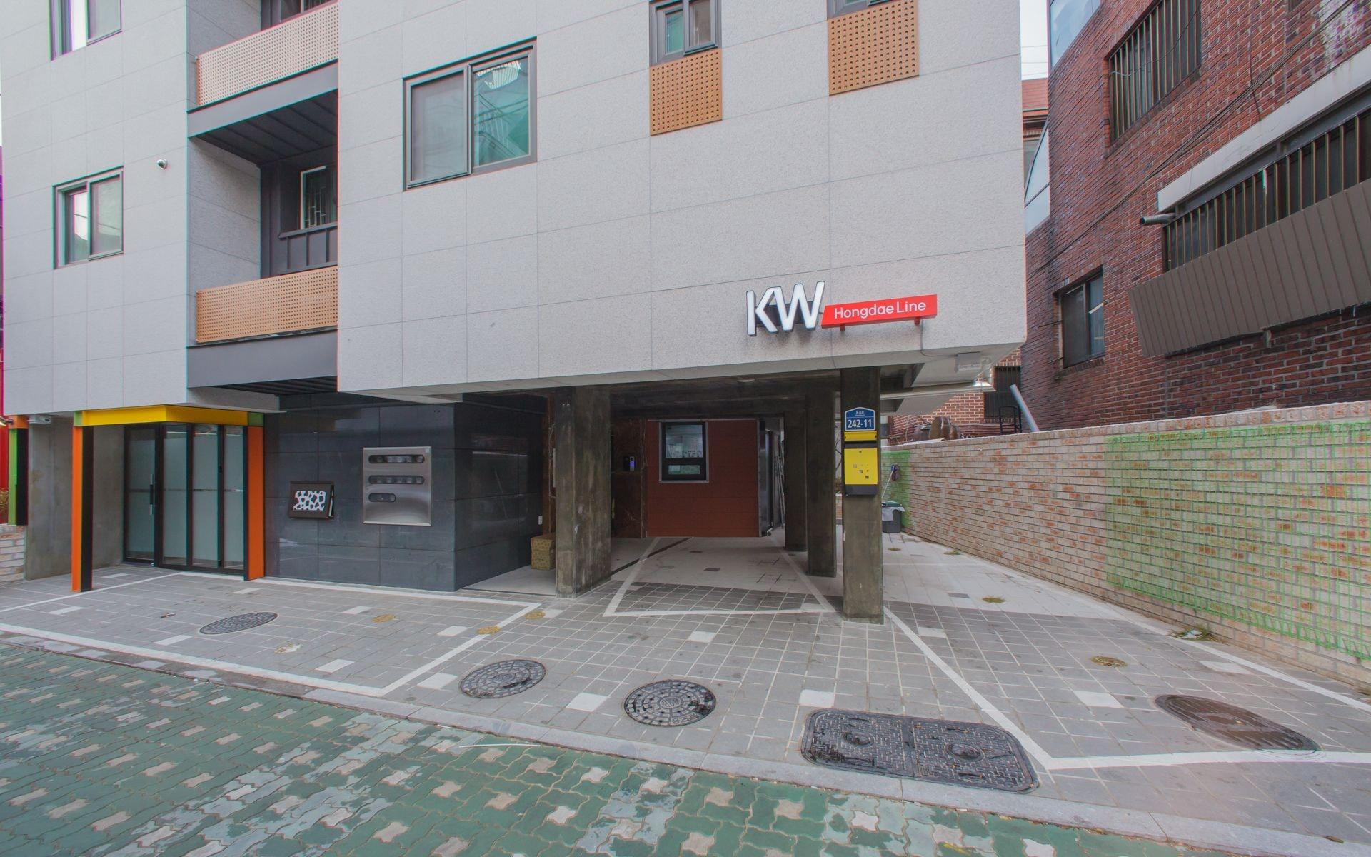 Vista Exterior KW Hongdae Line Hostel