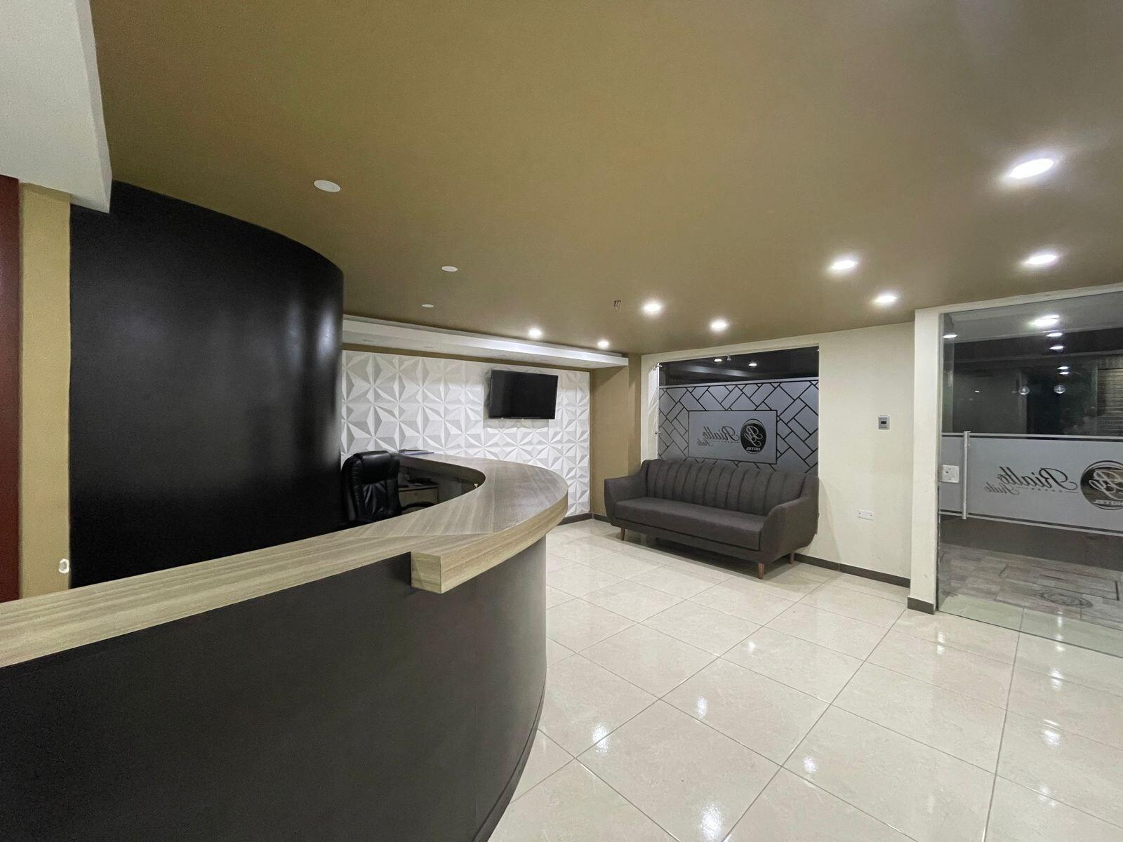 Vista Lobby Rialto Suite