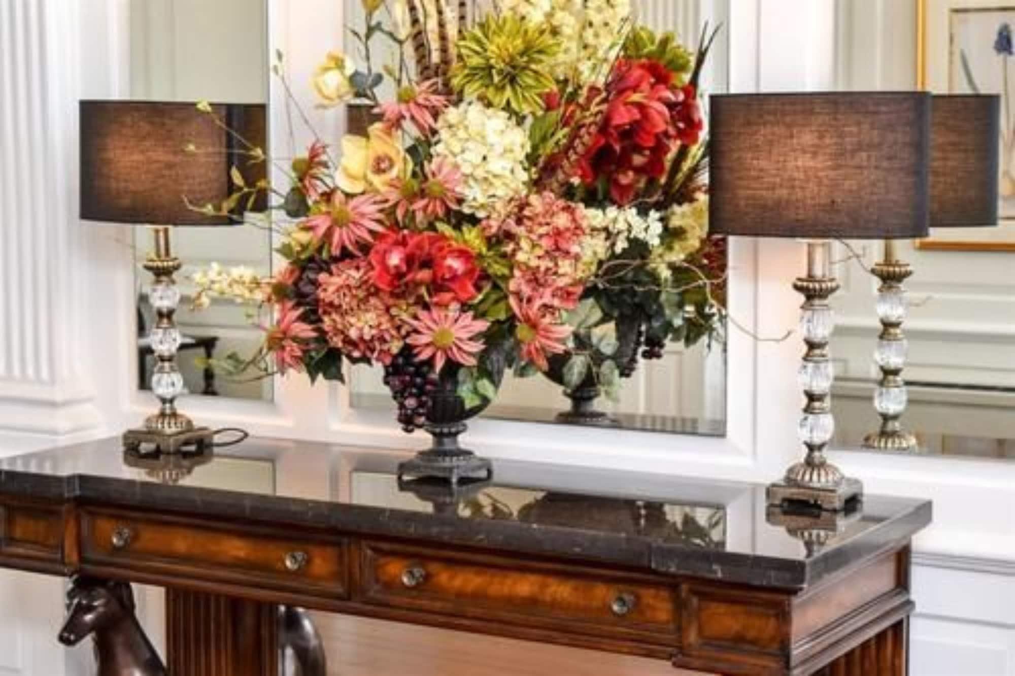 Vista Lobby Inn at Evergreen