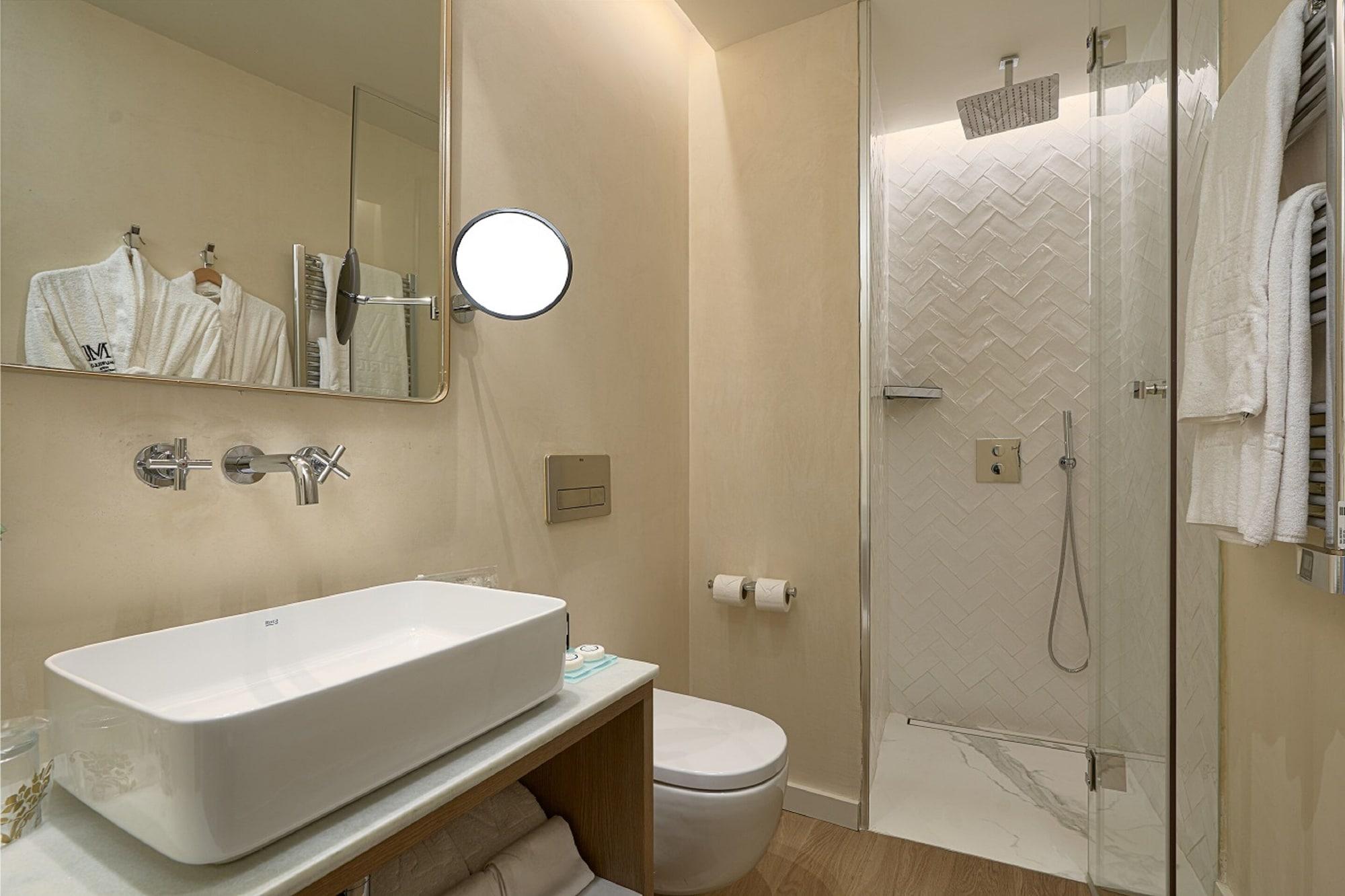 Equipamiento de Habitación Suites Murillo Plaza Sta Cruz