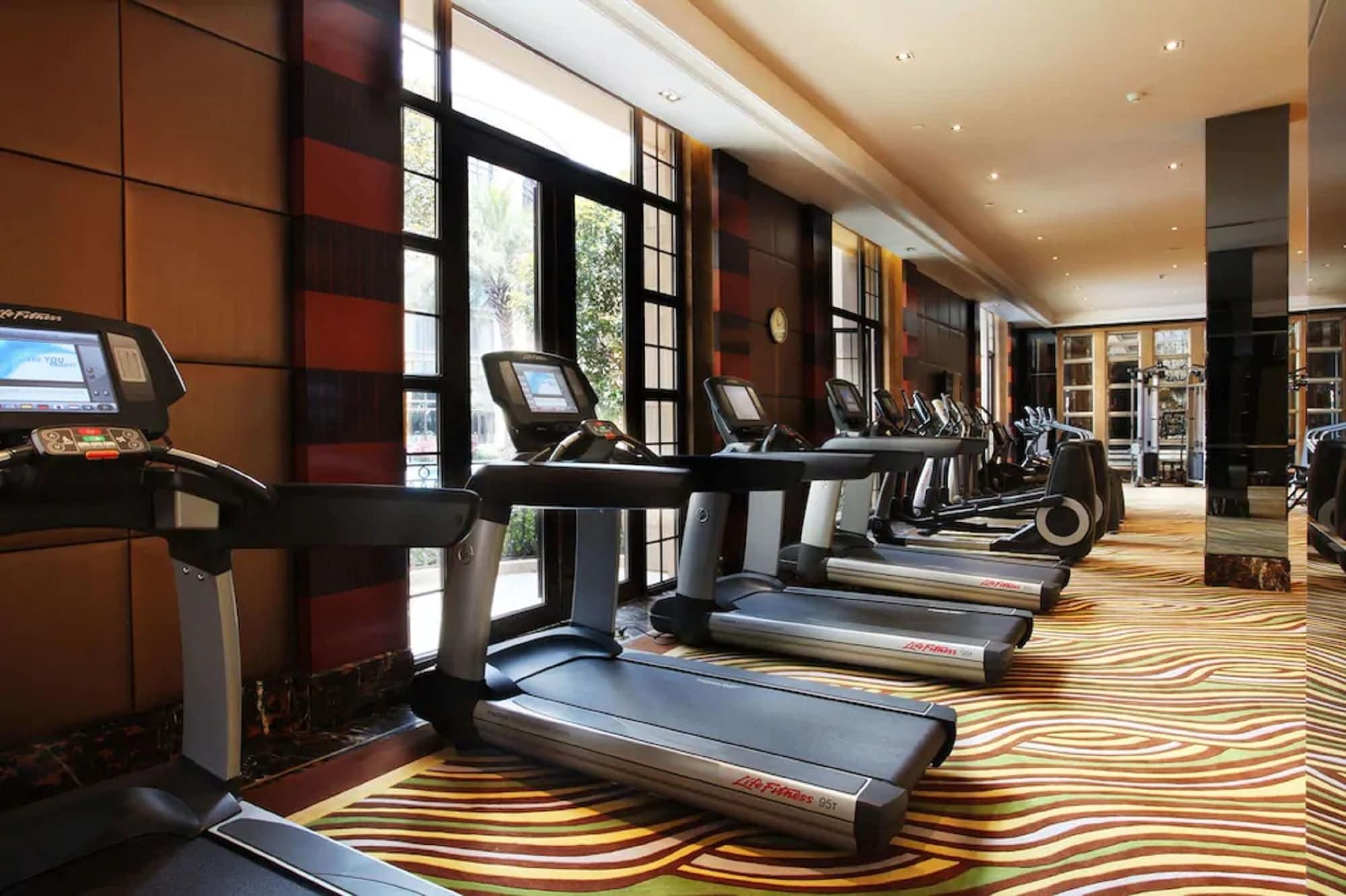 Gimnasio Chateau Star River Hotel Shanghai