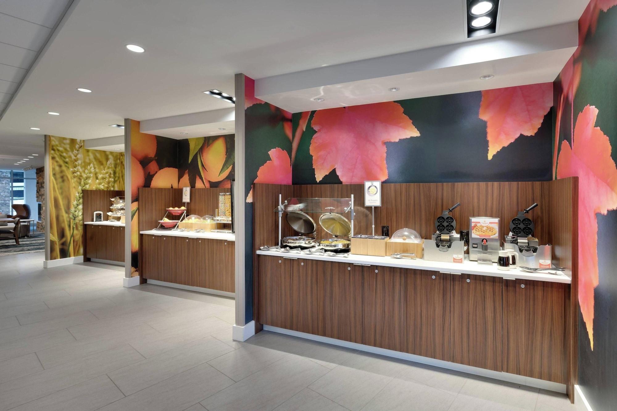 Restaurant Fairfield Inn & Suites by Marriott Springfield North