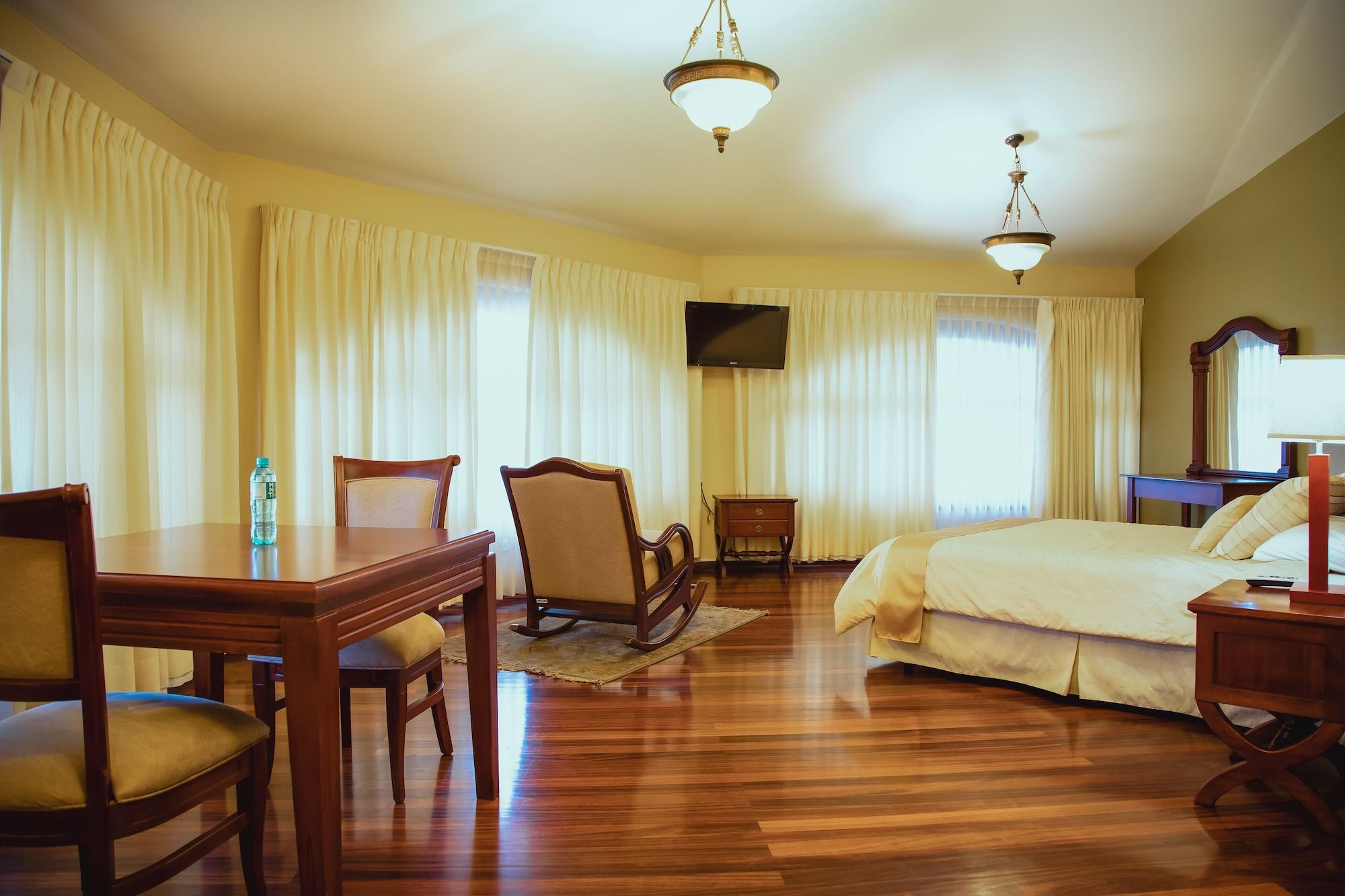Set de Habitación Hotel Spa Casa Real