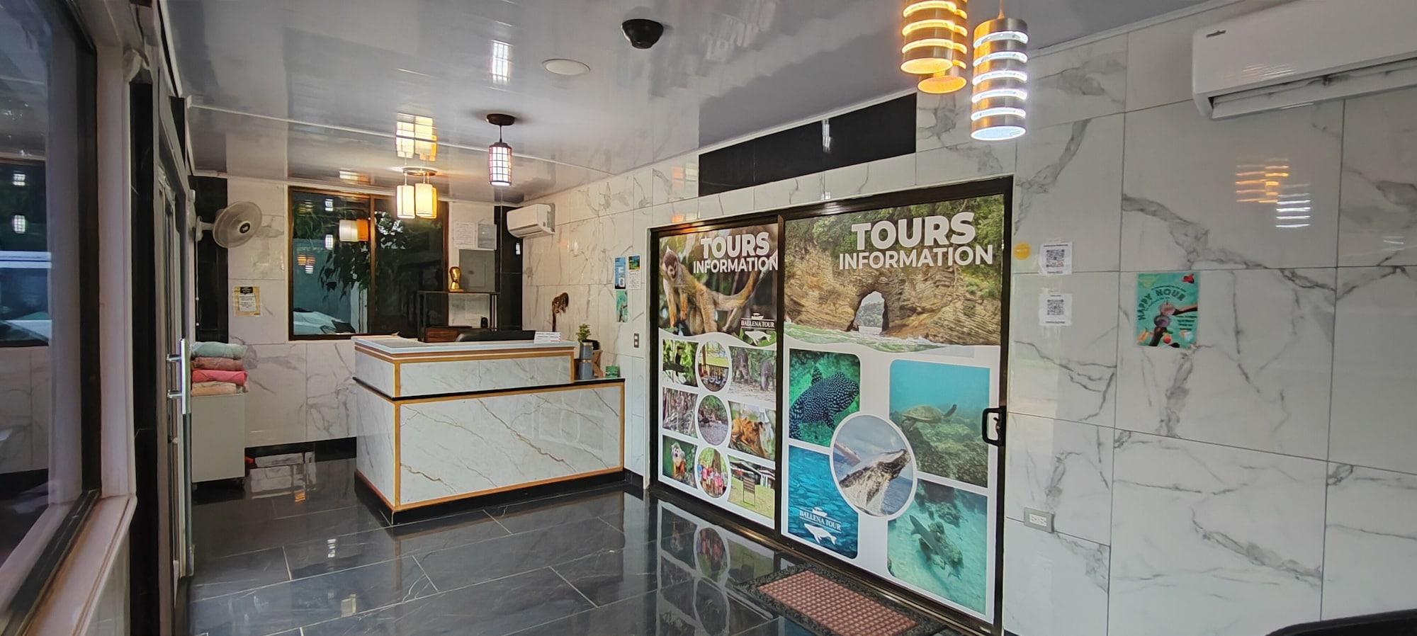 Vista Lobby Hotel Ballena REY