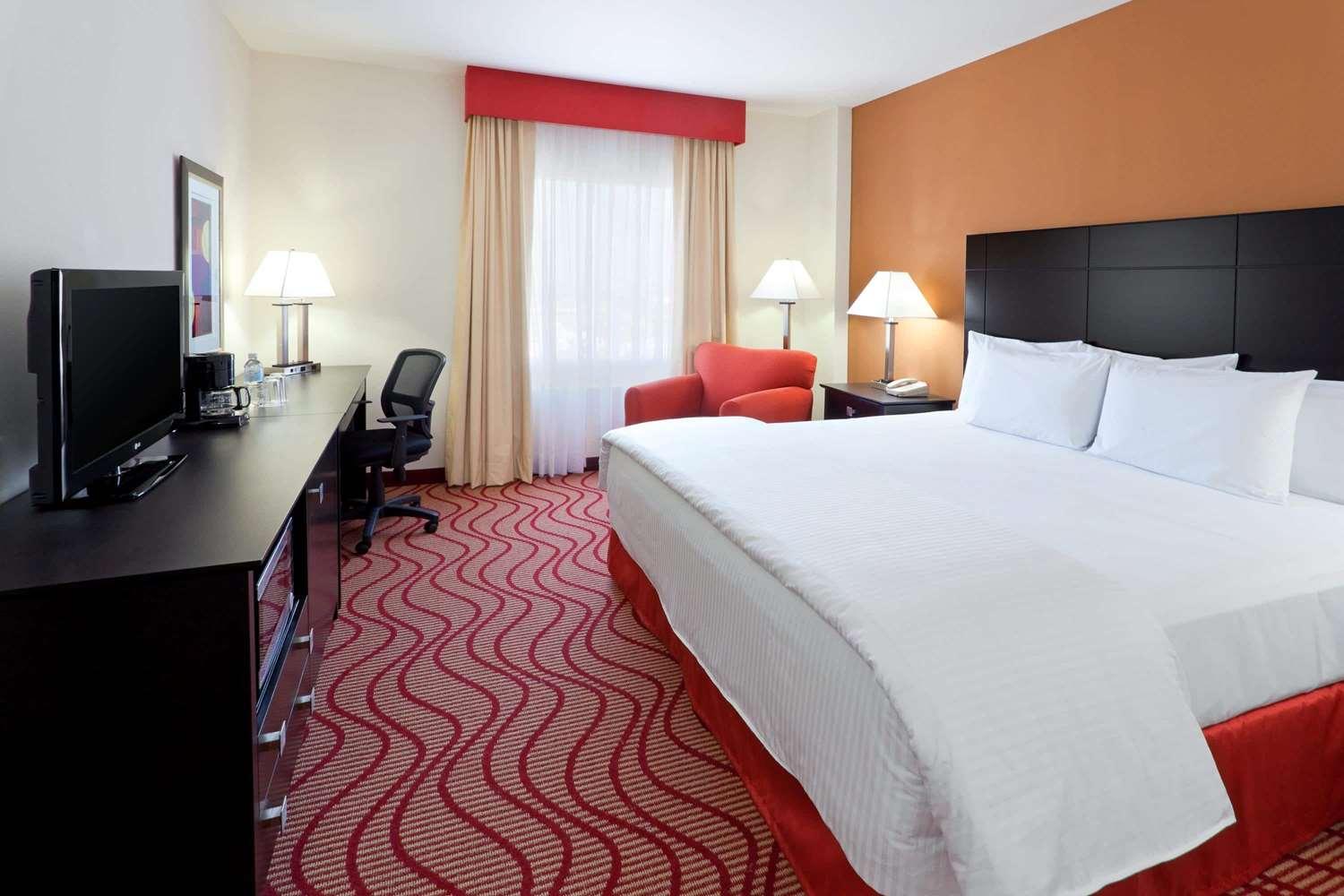 Habitación La Quinta by Wyndham San Luis Potosi