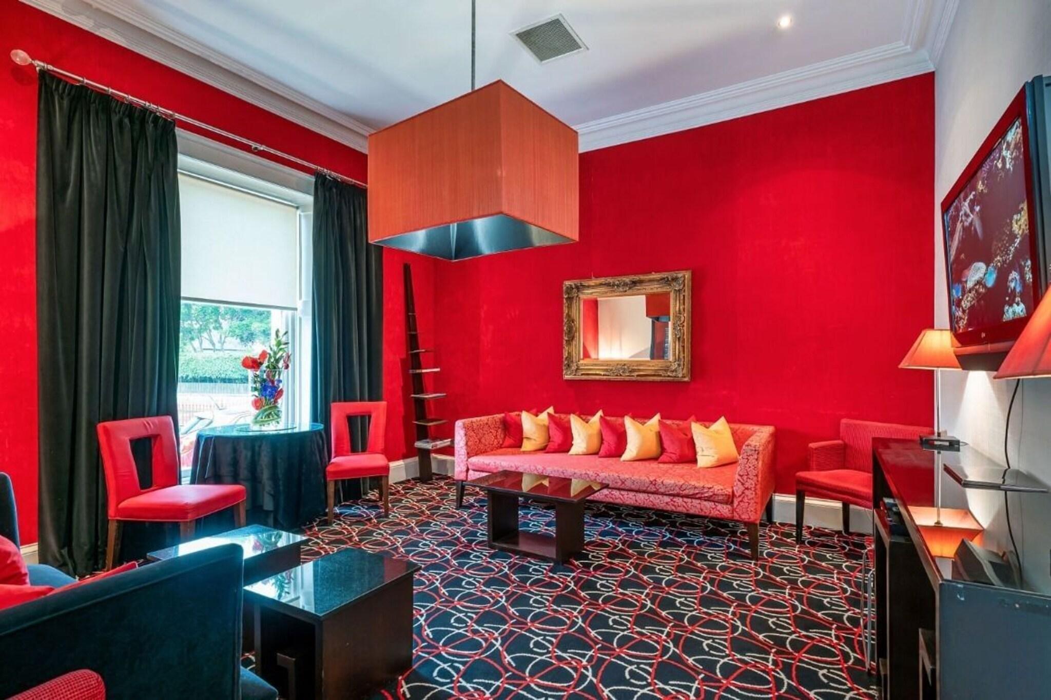 Vista Lobby Rocpool Reserve