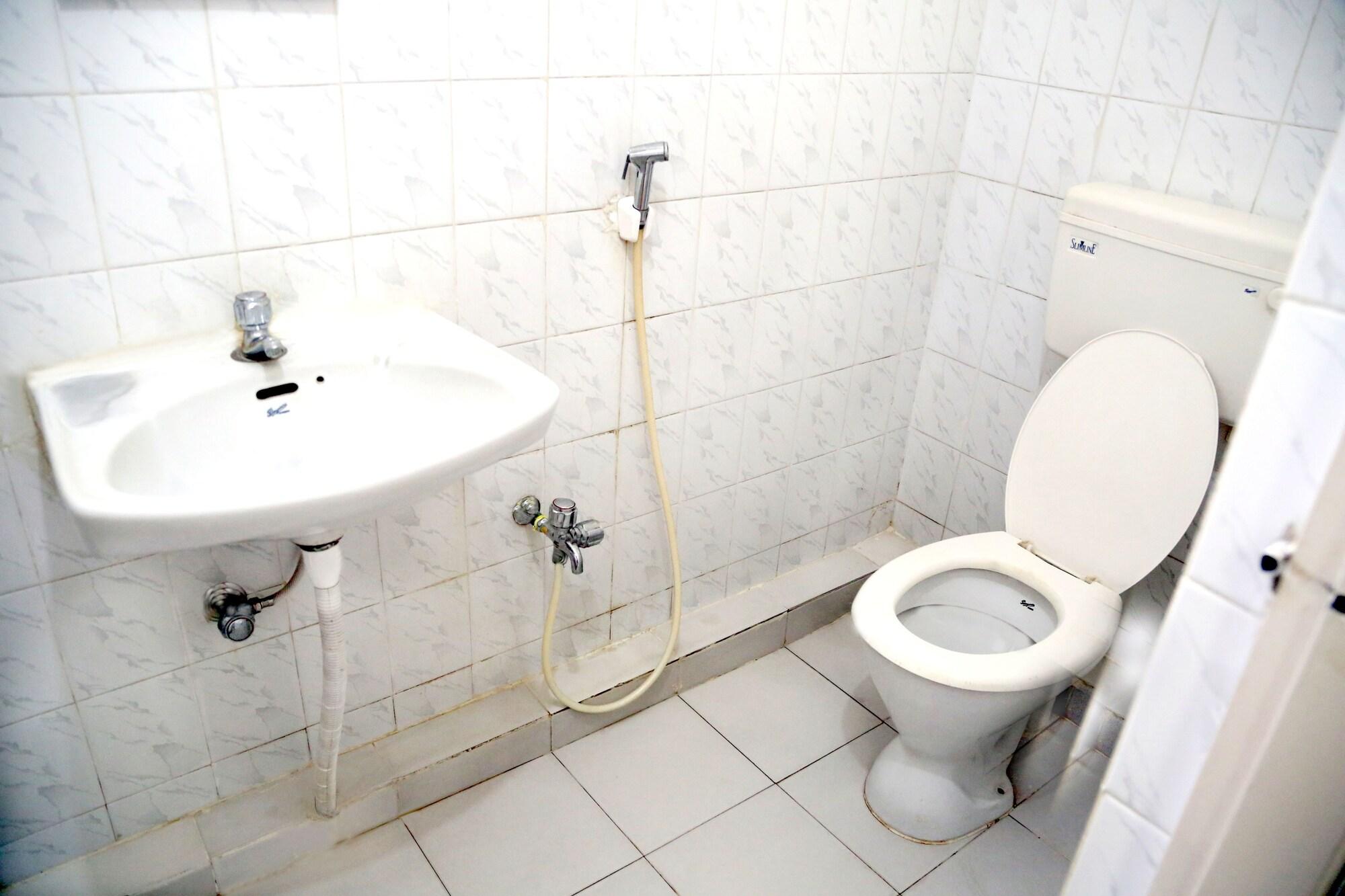Equipamiento de Habitación Thangam Balaji Guest House