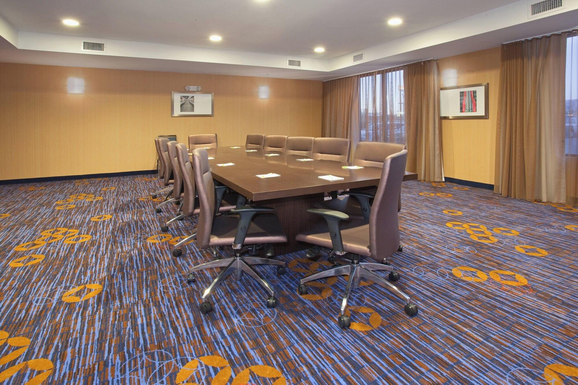Sala de Reuniones Courtyard by Marriott Casper