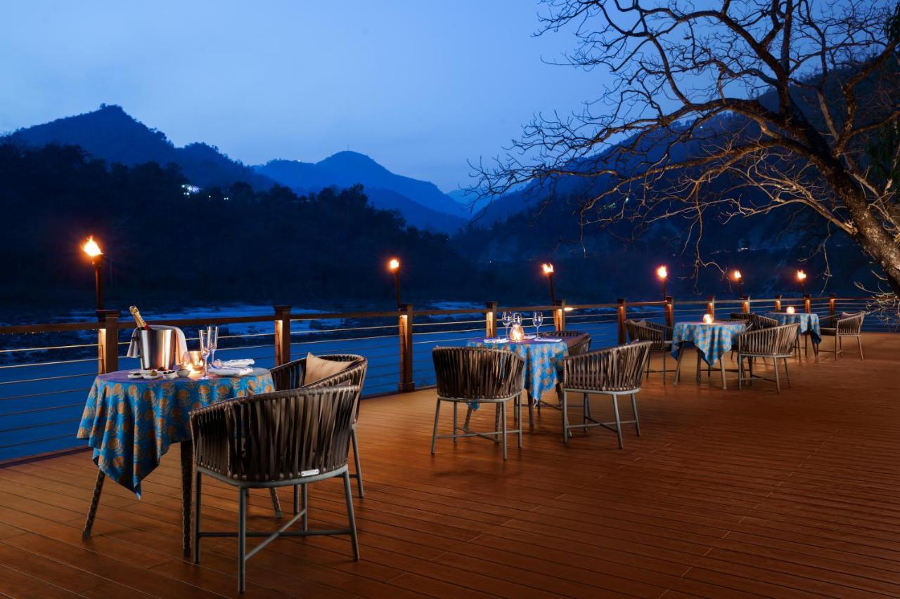 Restaurant Anand Kashi by the Ganges, Rishikesh - IHCL SeleQt