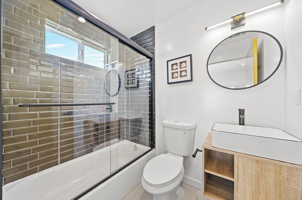Equipamiento de Habitación Comfort Suite Los Angeles