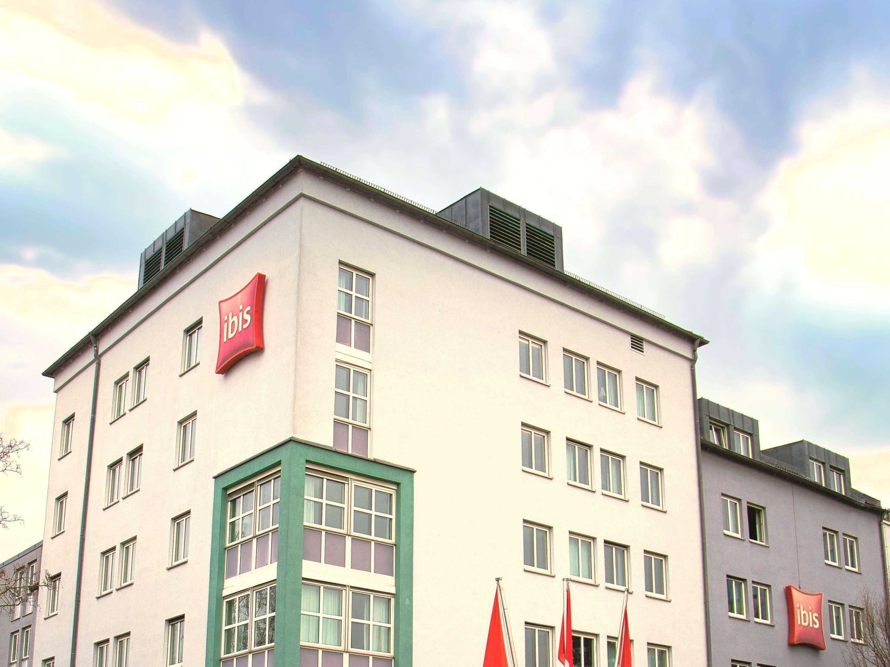 Vista Exterior ibis Regensburg City