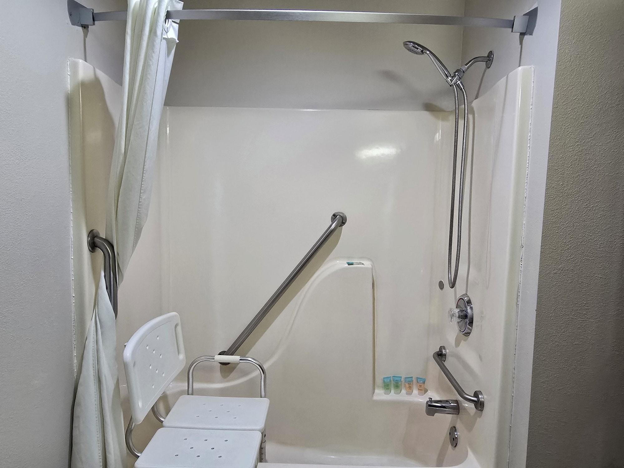 Equipamiento de Habitación AmeriVu Inn & Suites