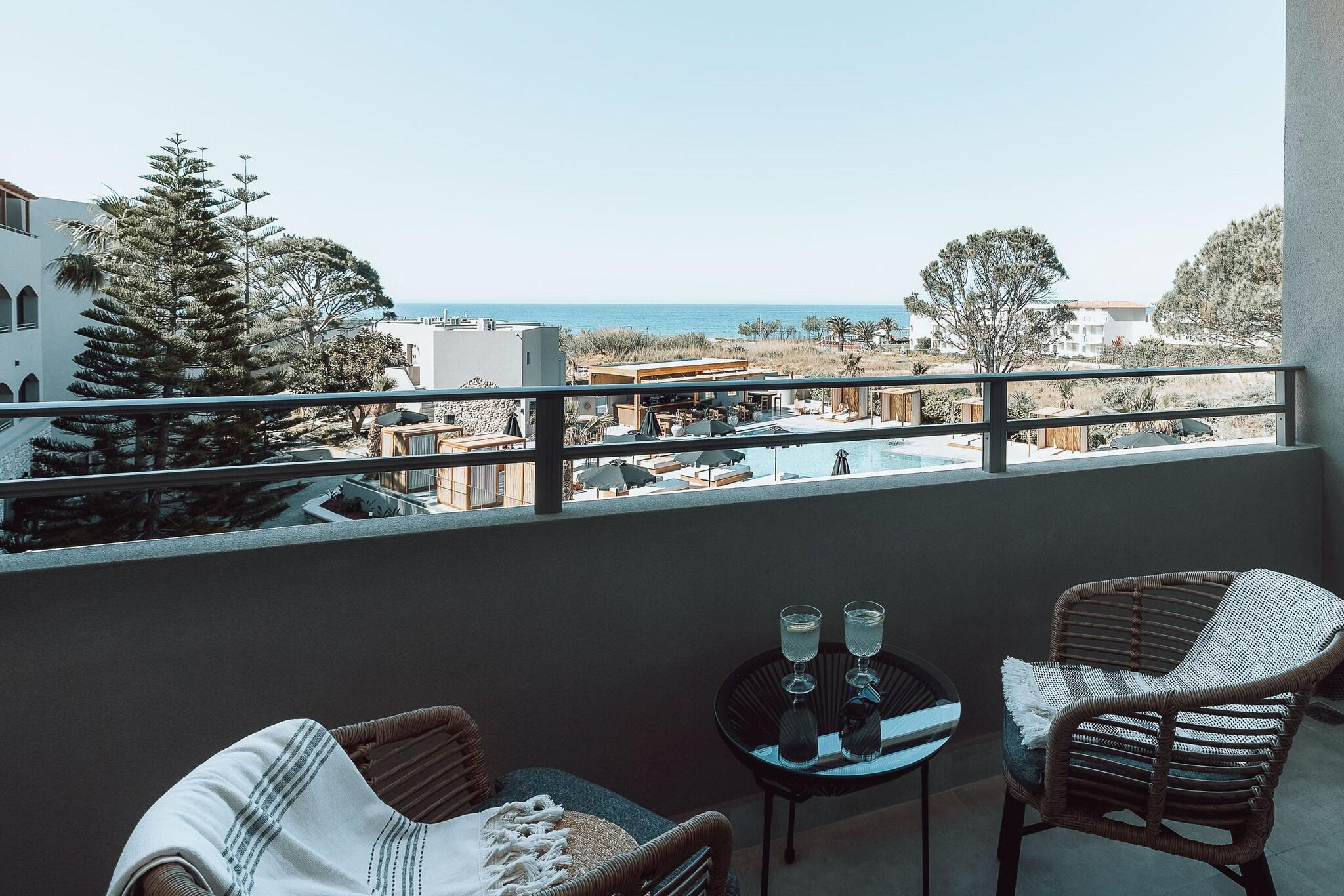 Playa Eliros Mare Beachfront Poem Hotel