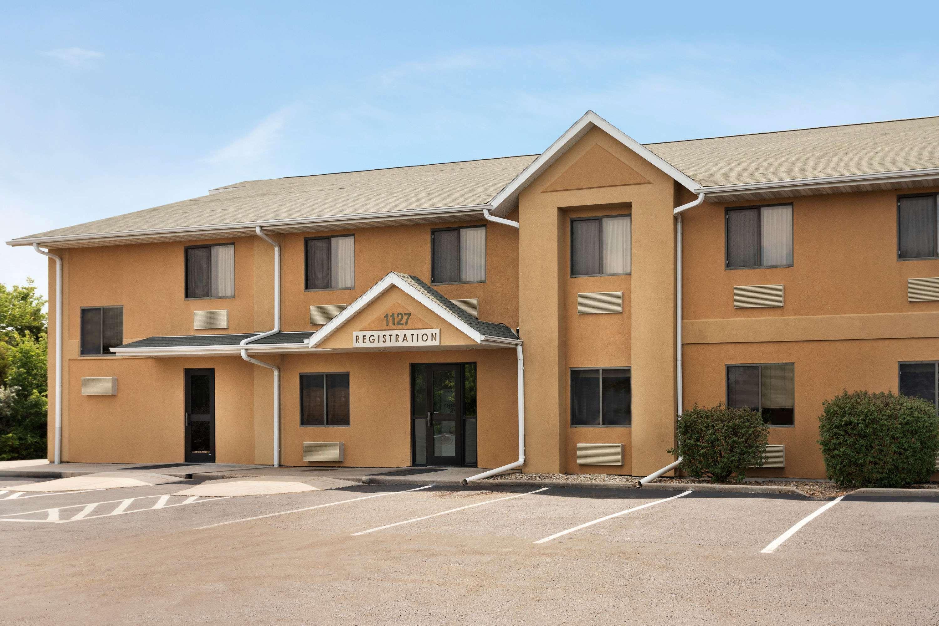 Vista Exterior Travelodge by Wyndham Marysville