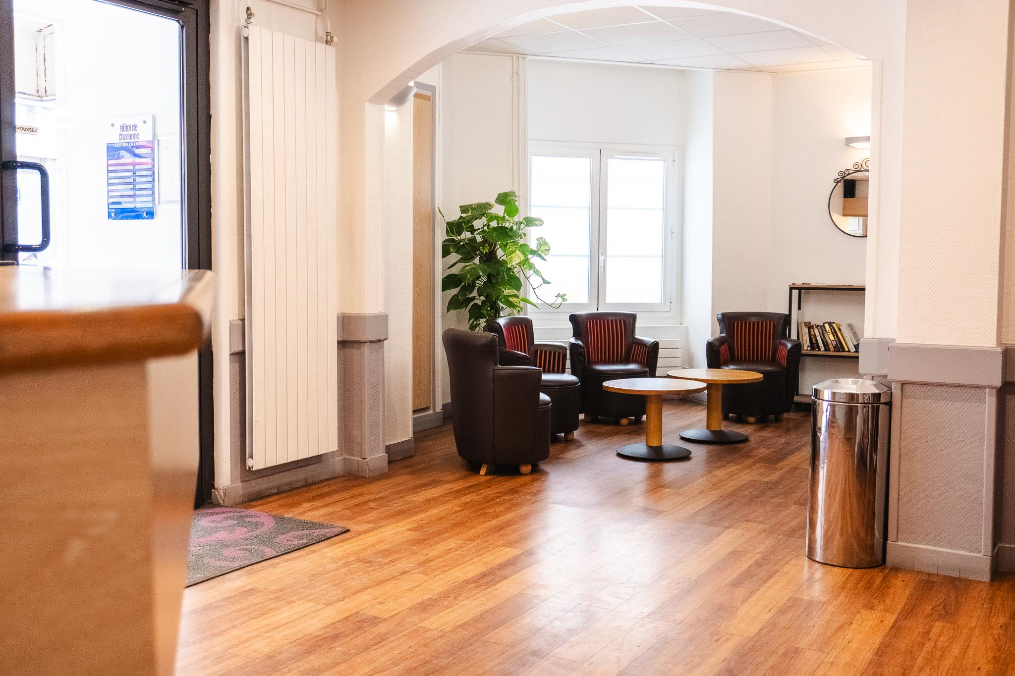 Vista Lobby Hôtel de Charonne