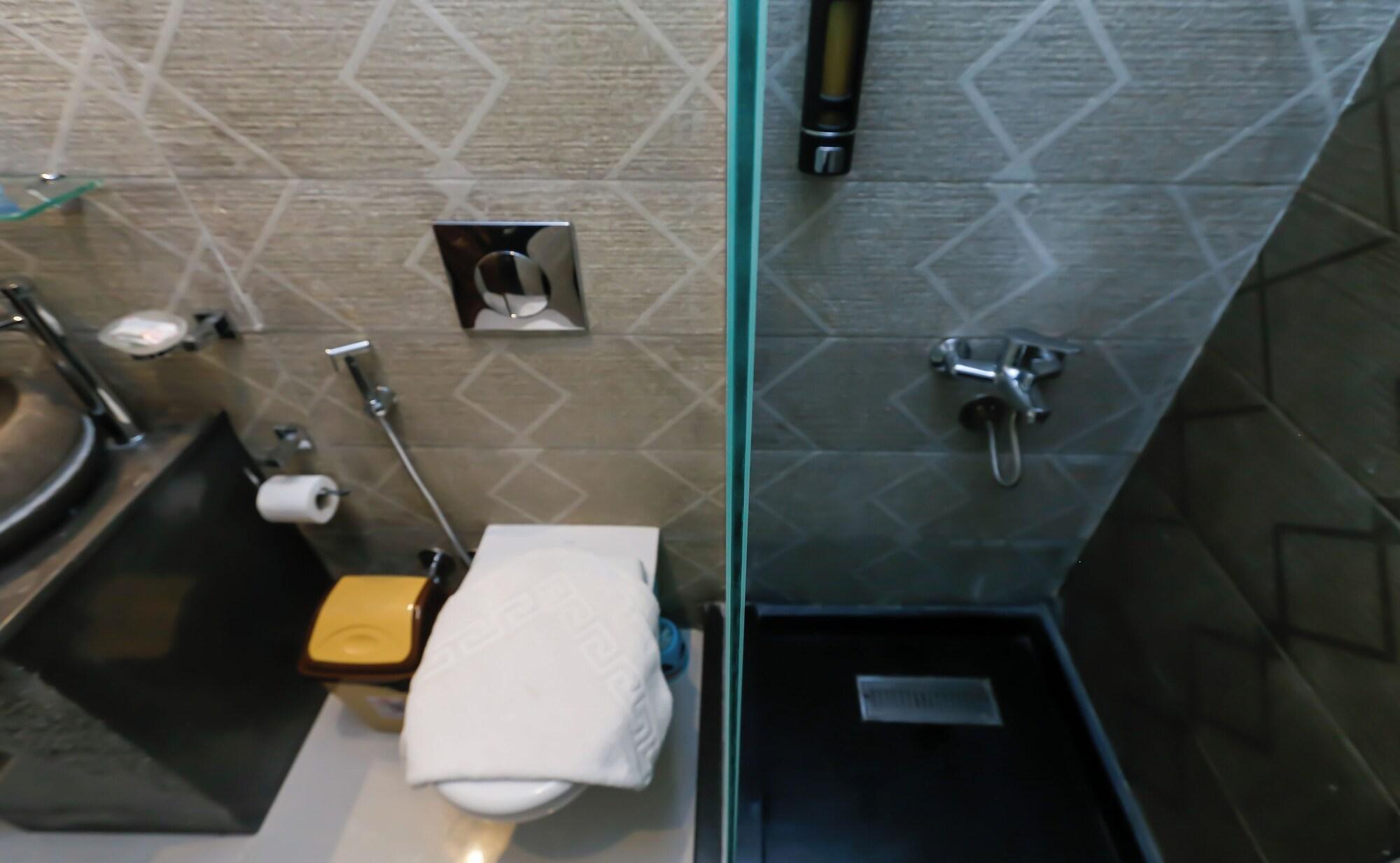 Equipamiento de Habitación Diamonds Pyramids View INN
