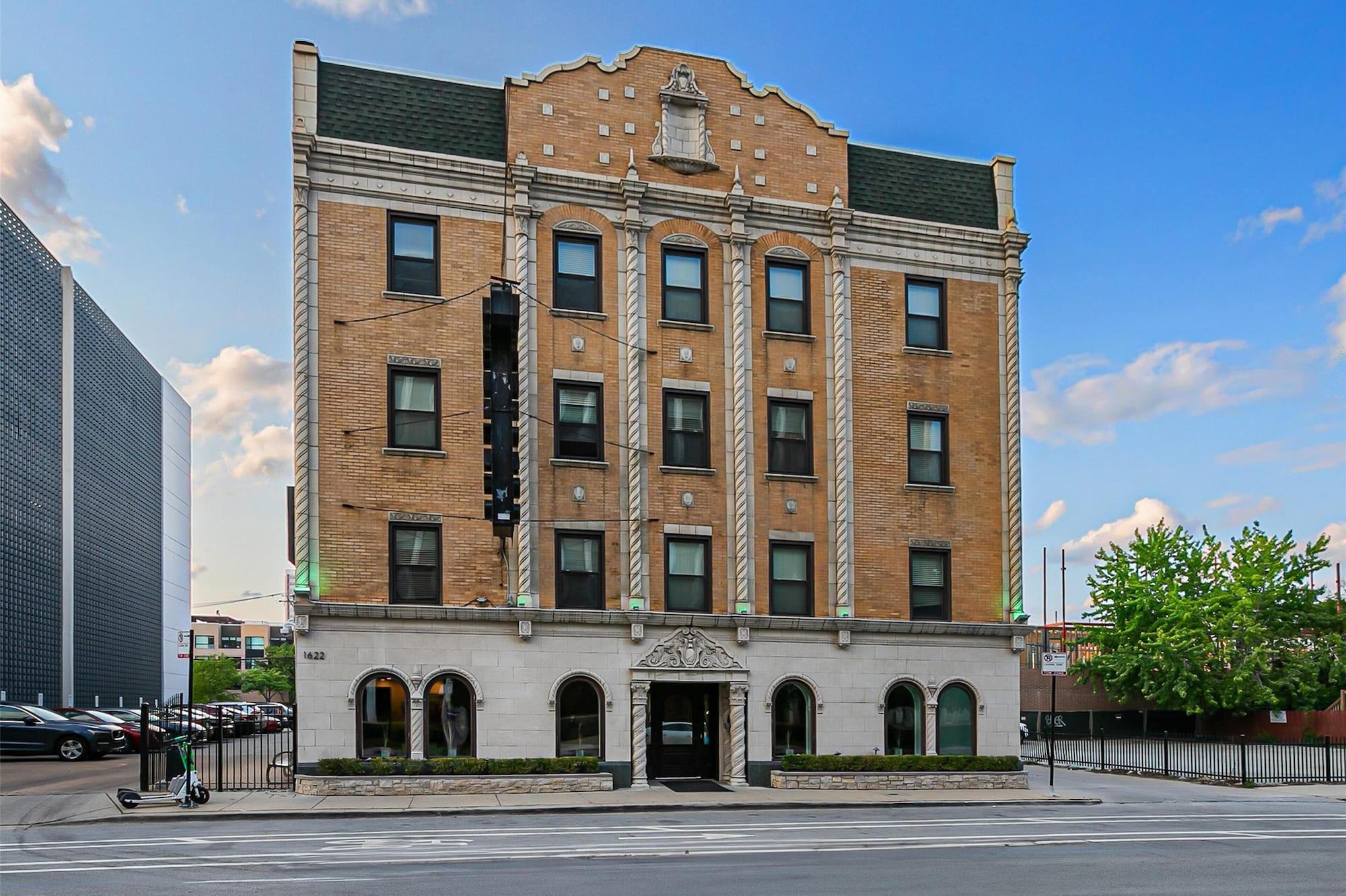 Varios Hotel Chicago West Loop, SureStay Collection by Best Western
