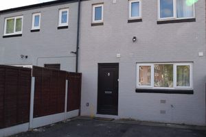 Alquiler Temporario - Amazonian Luxury Family Home MCR City Centre Park