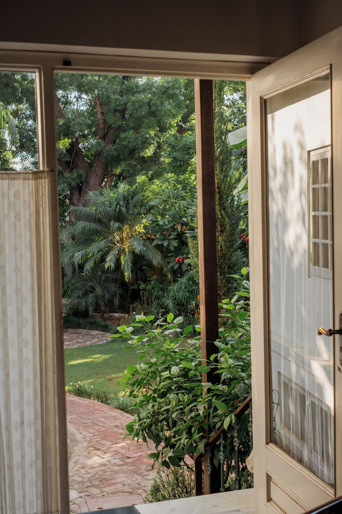 Equipamiento de Habitación Barwara Kothi