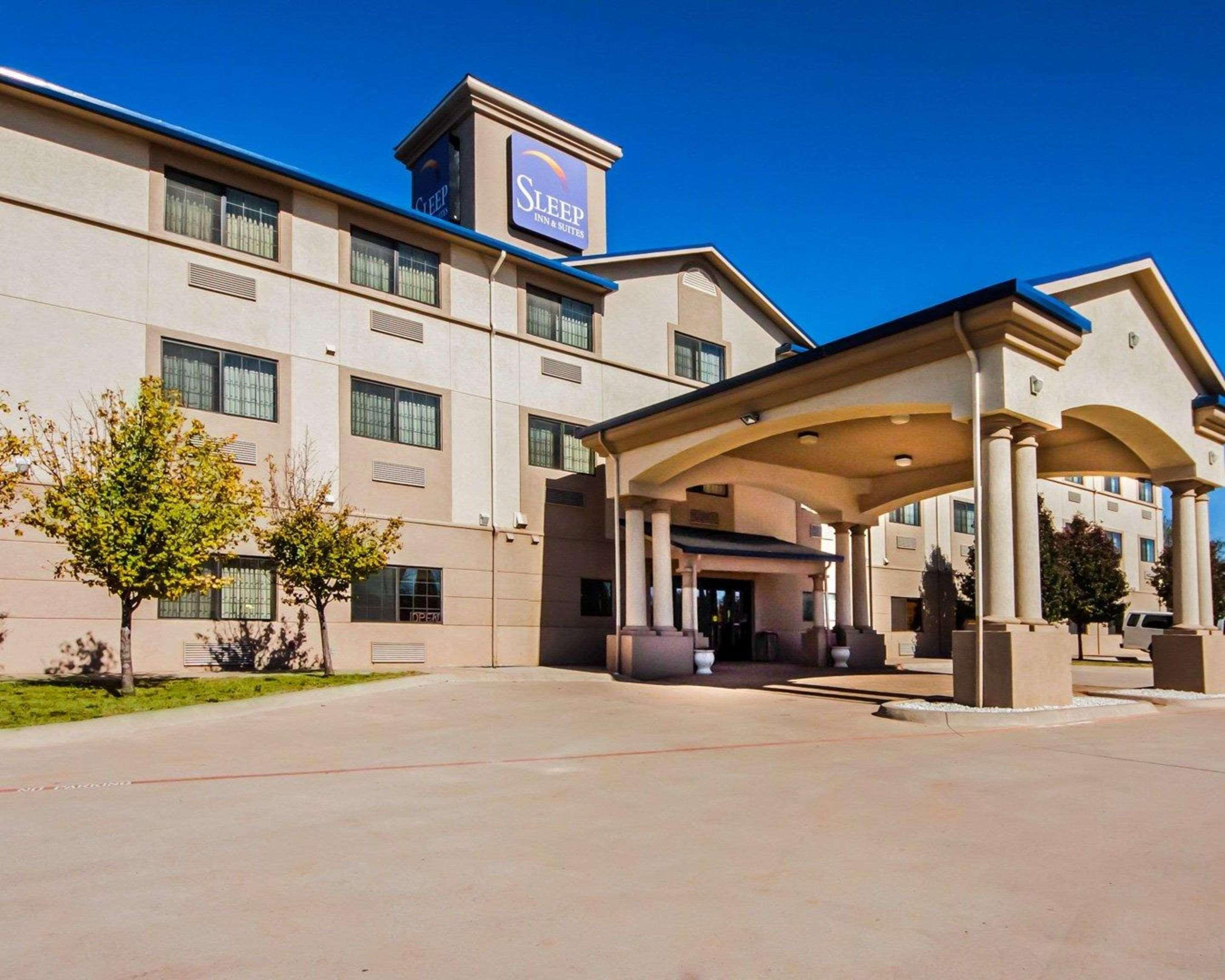 Vista Exterior Sleep Inn & Suites Northside