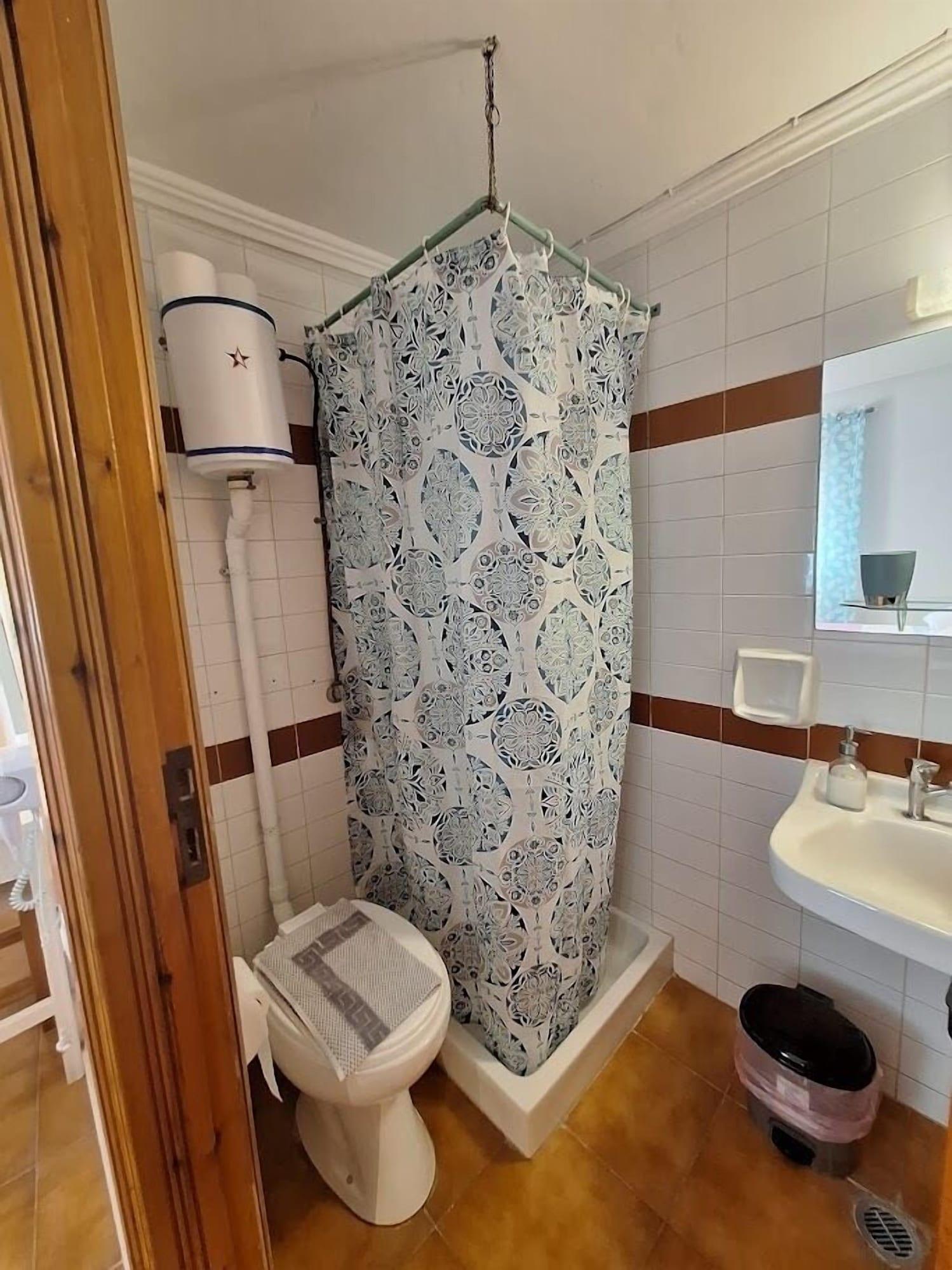 Equipamiento de Habitación Perdika Mare Guesthouse