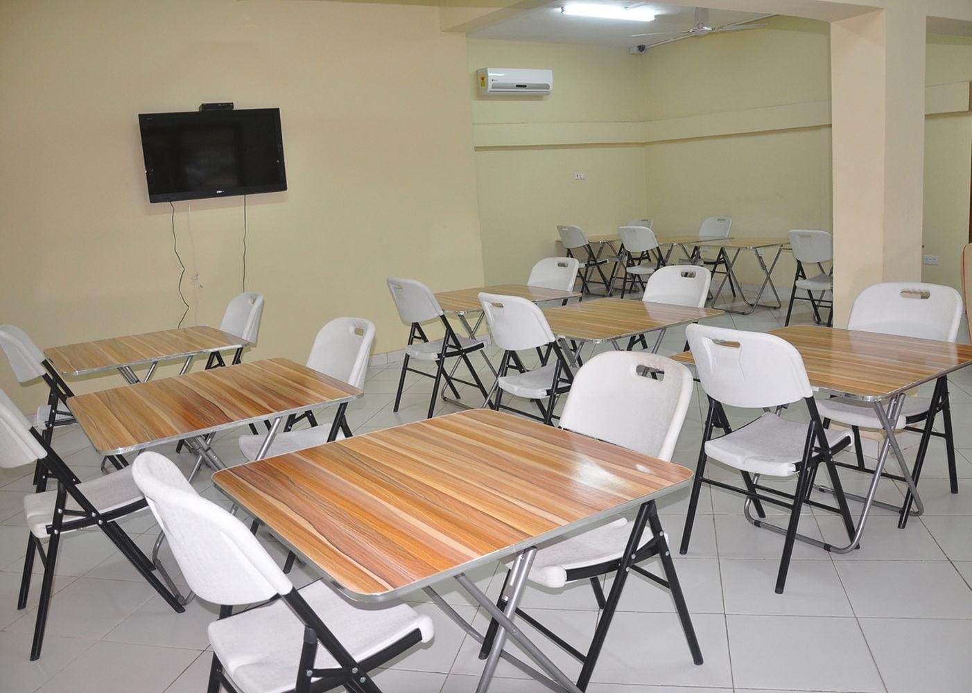 Restaurant Royal Atlantic Hostel