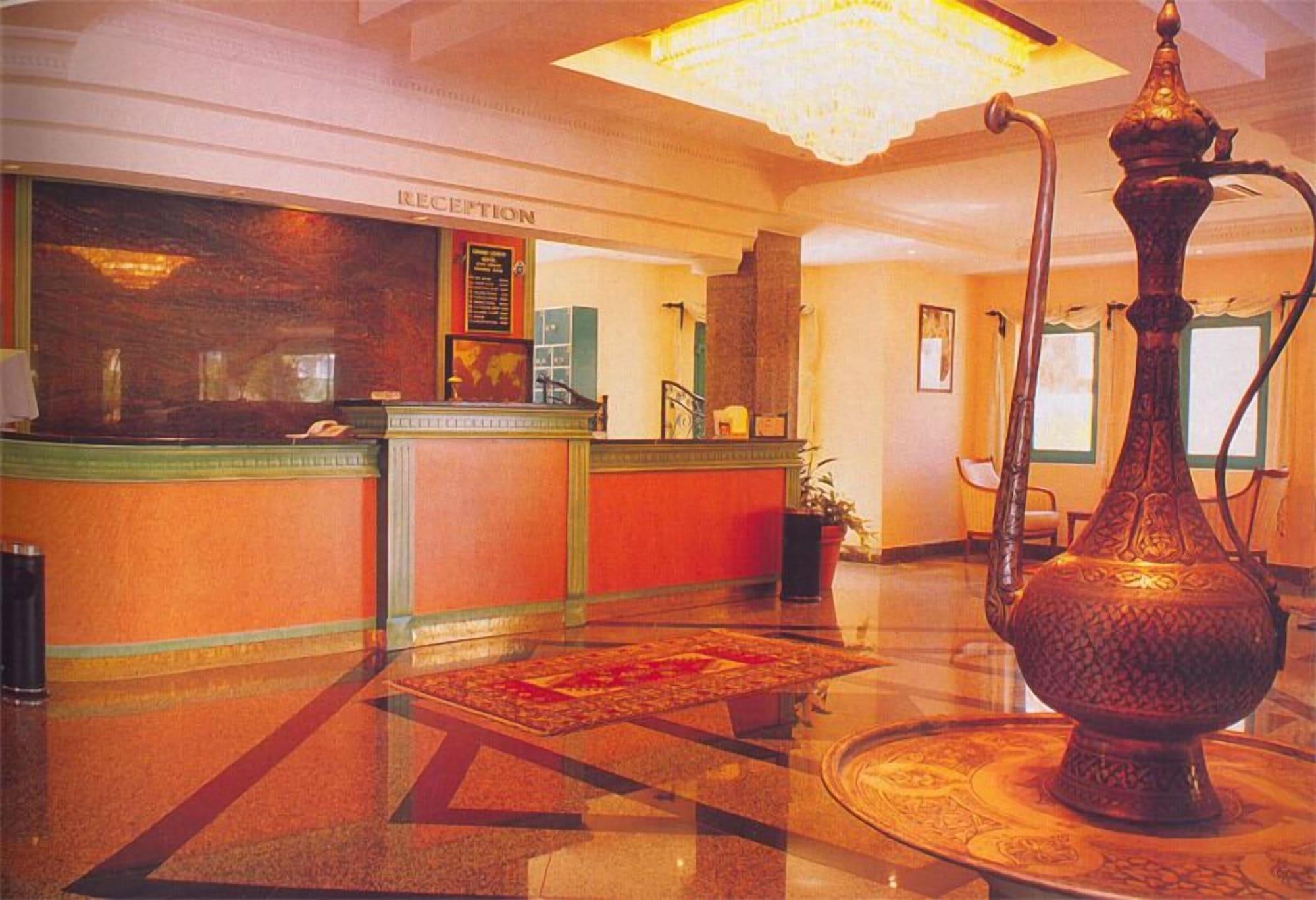 Vista Lobby Grand Levent Hotel