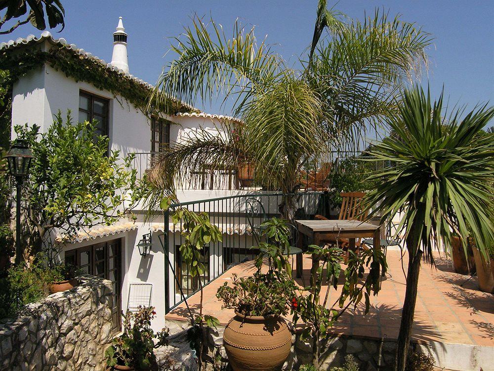 Varios Uma Casa à Beira Sol