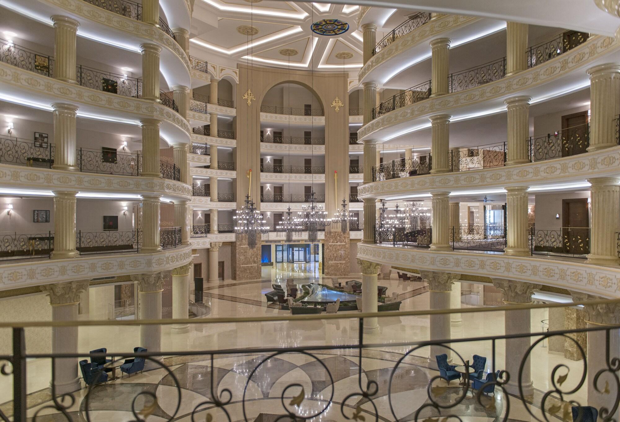 Vista Lobby Akrones Thermal Spa Convention Hotel