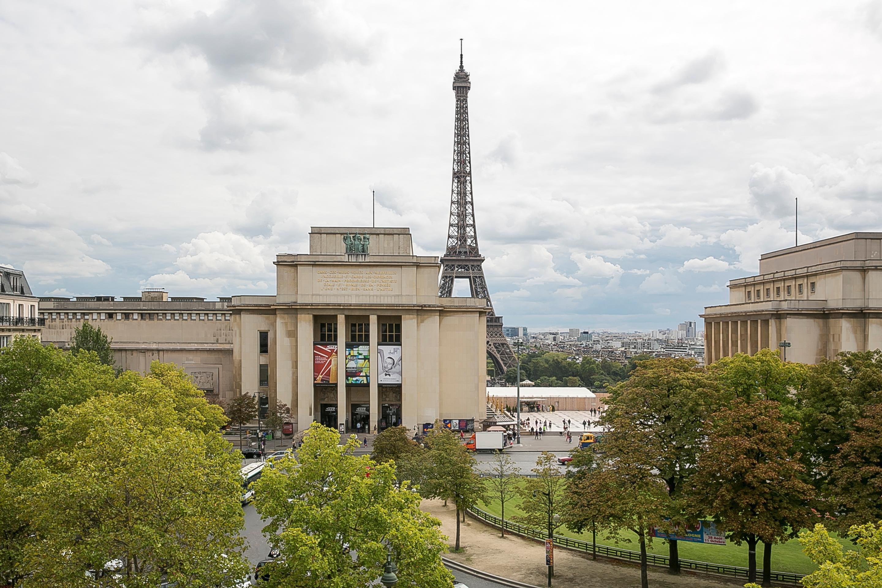 Vista Exterior Best Western Au Trocadero