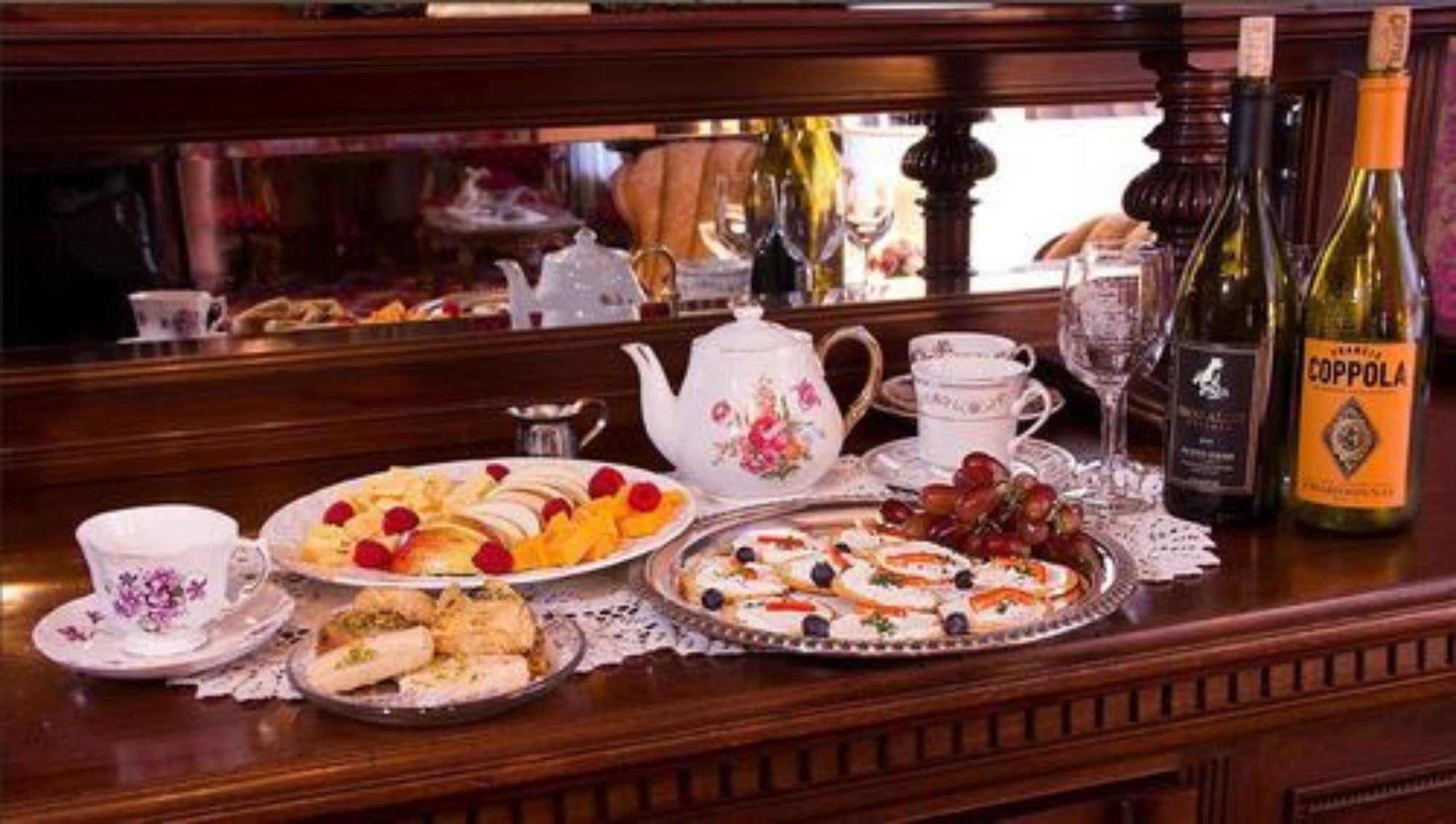 Restaurant Gingerbread Mansion Inn