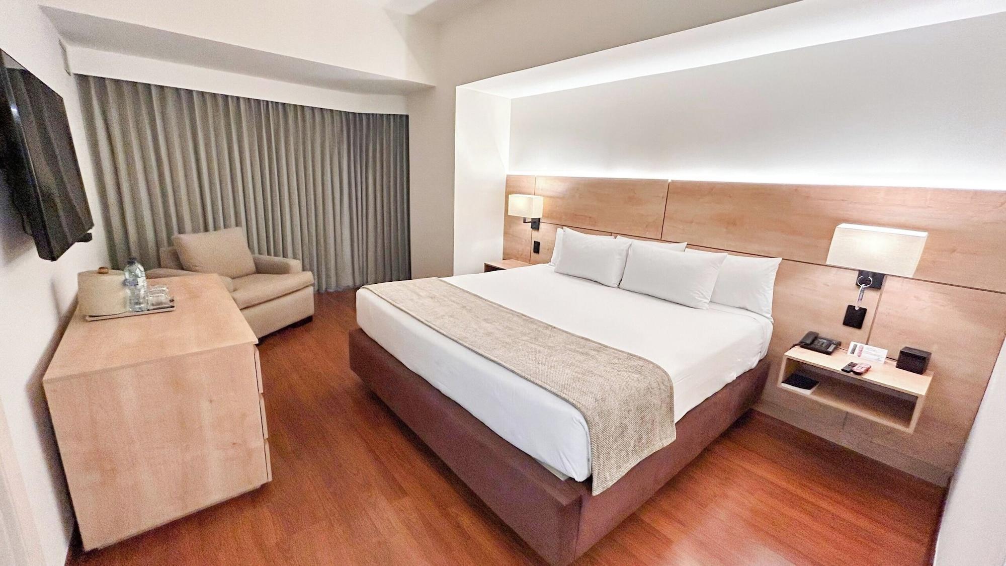 Habitación Clarion Suites Guatemala City