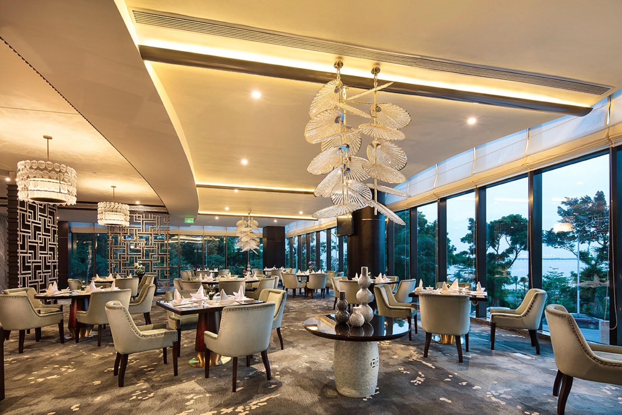 Restaurant Grand Bay Hotel Zhuhai