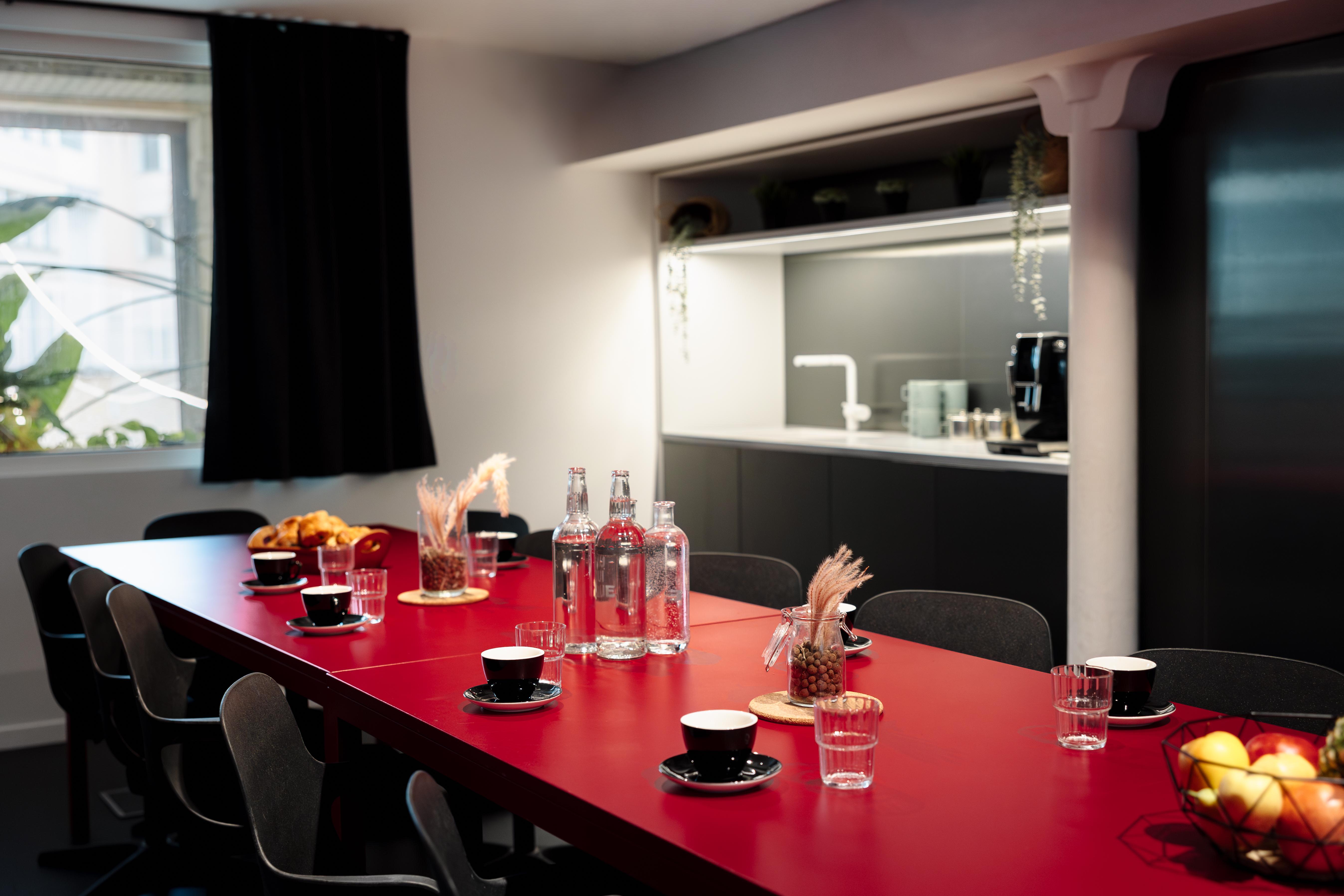 Centro de Negocios Pilo Lyon