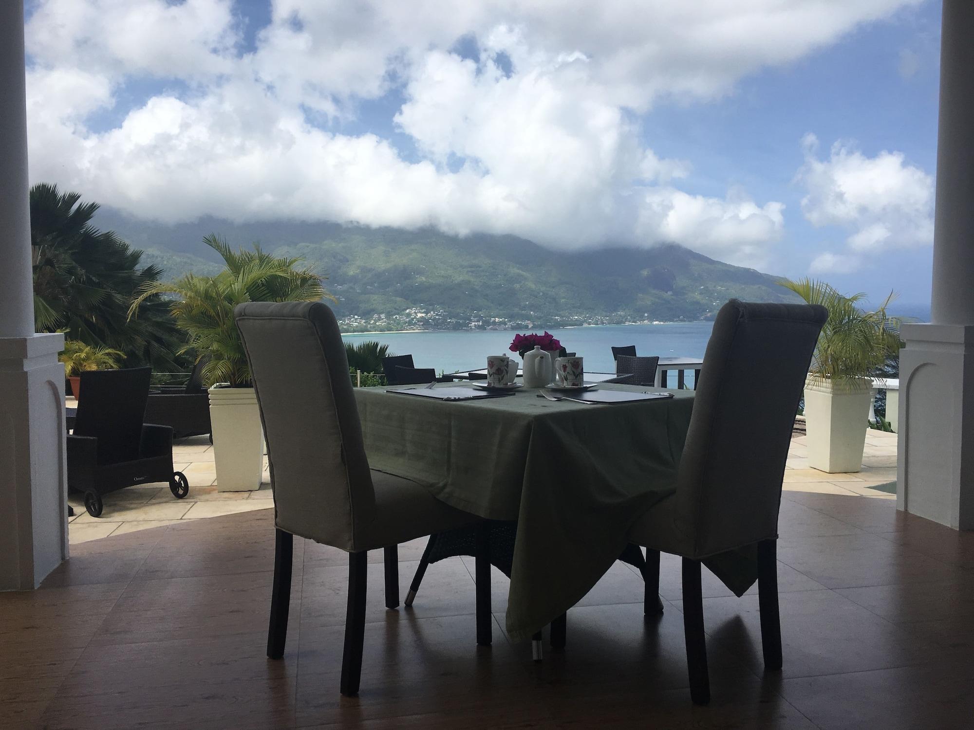 Restaurant Petit Amour Villa
