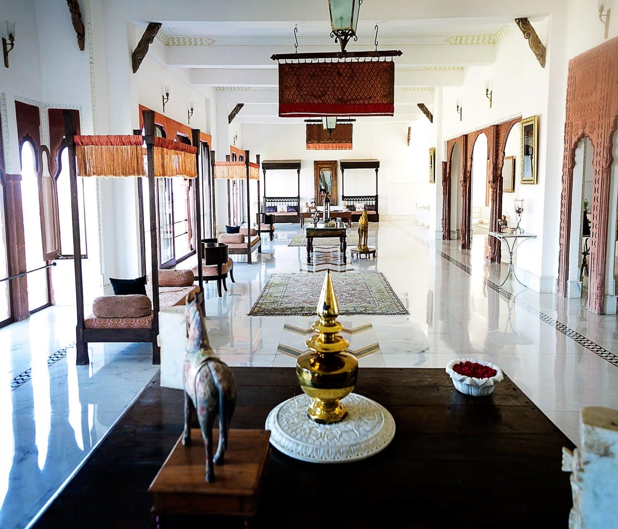 Vista Lobby Fateh Garh Resort by Fateh Collection