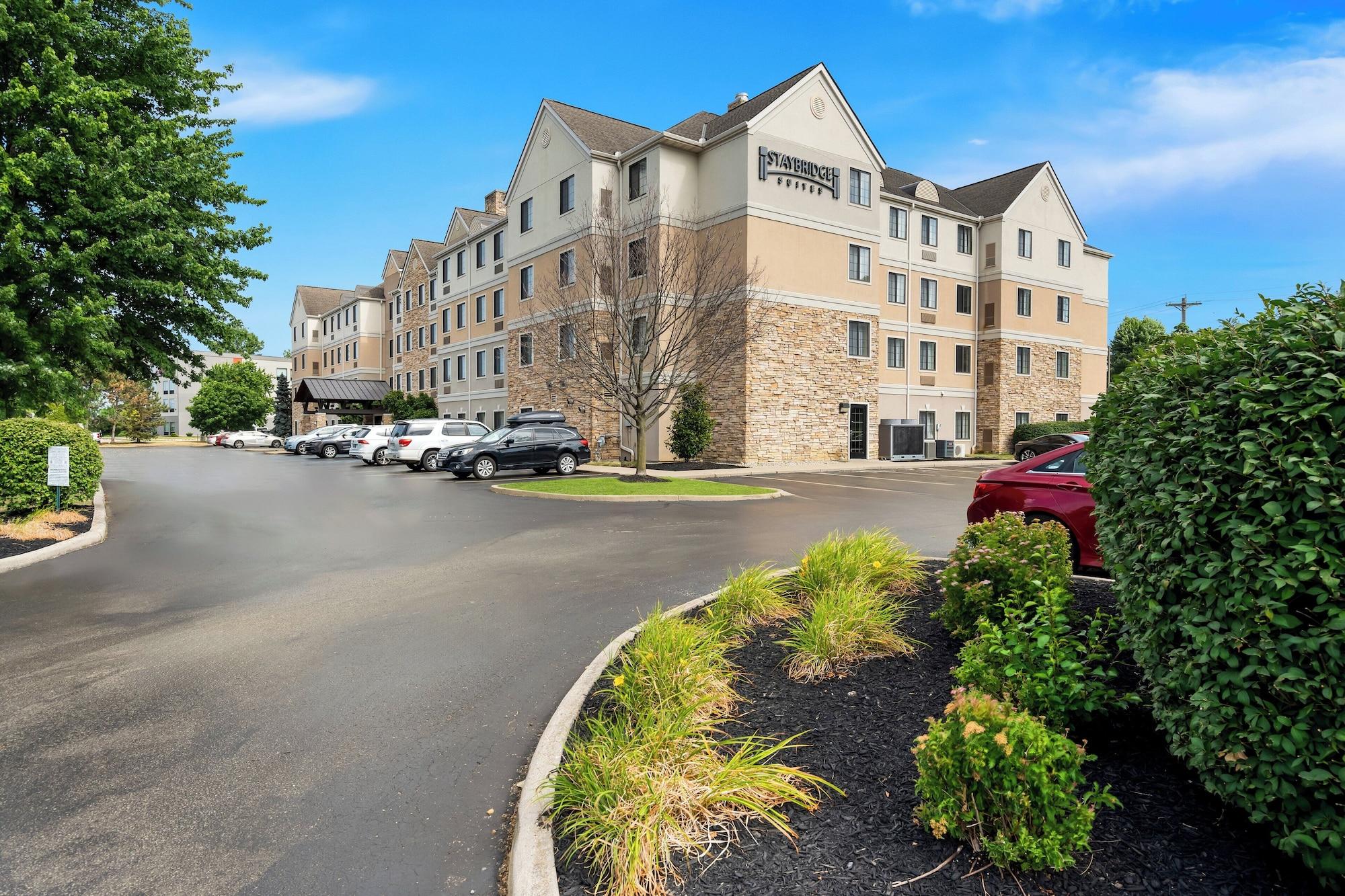 Vista Exterior Staybridge Suites Cincinnati North by IHG