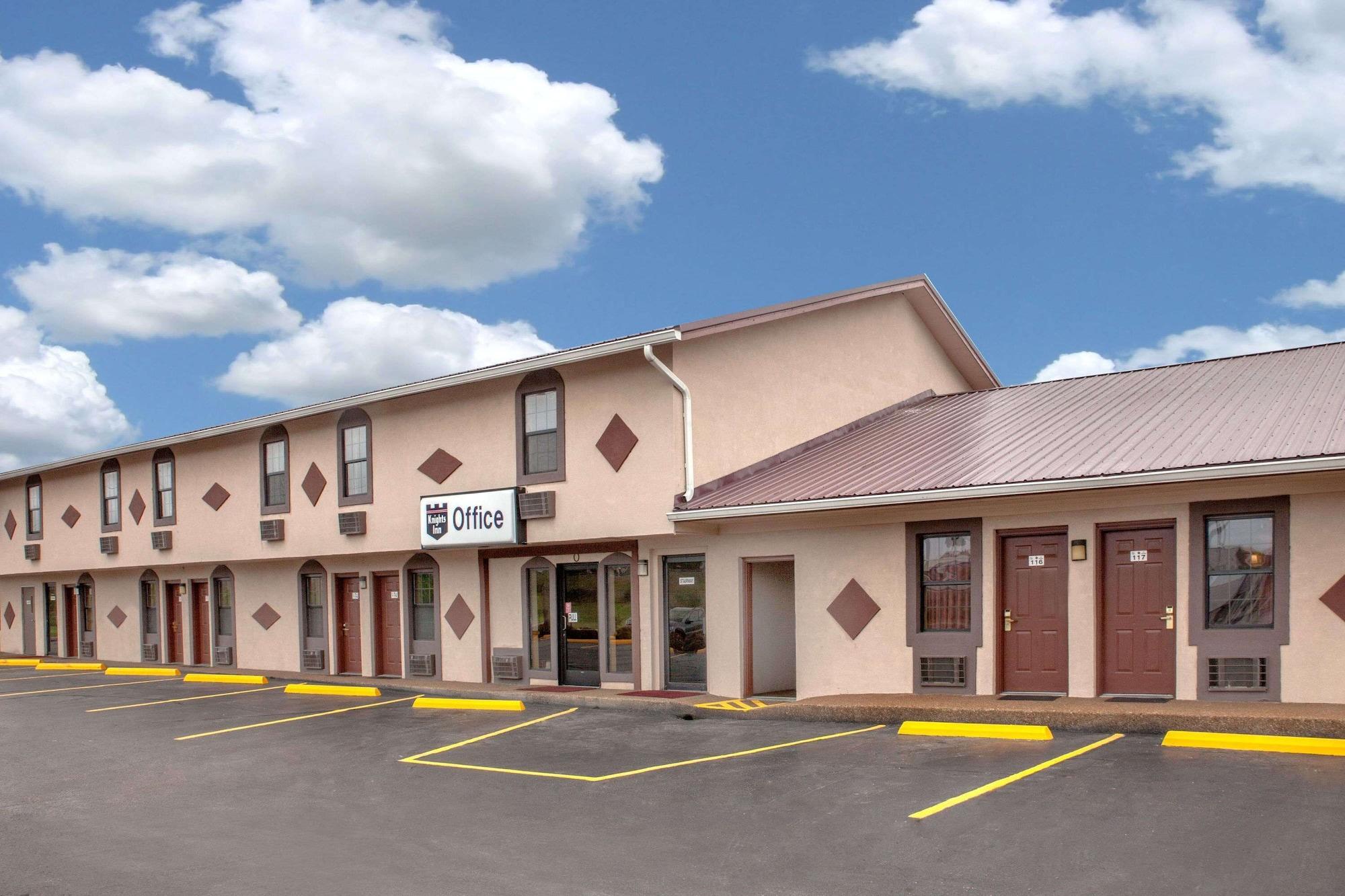 Varios Knights Inn Wildersville