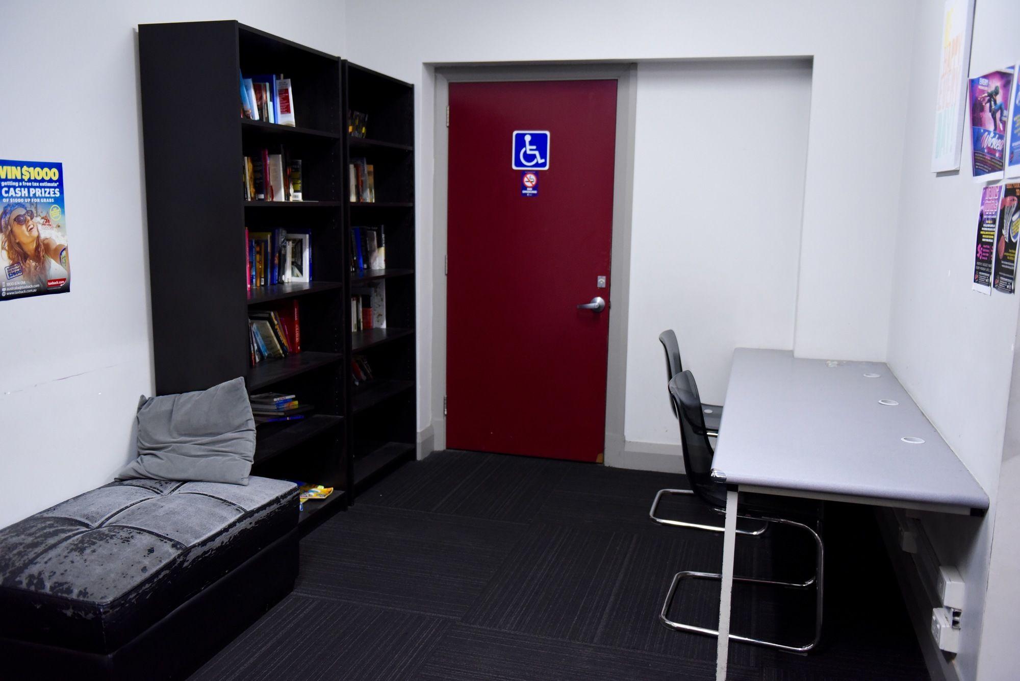 Comodidades del Alojamiento Emperor's Crown Backpackers