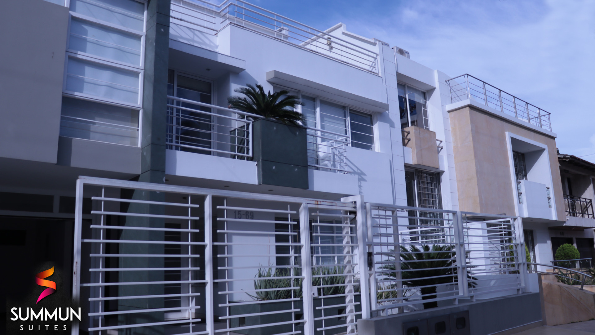 Vista Exterior Summun Suite