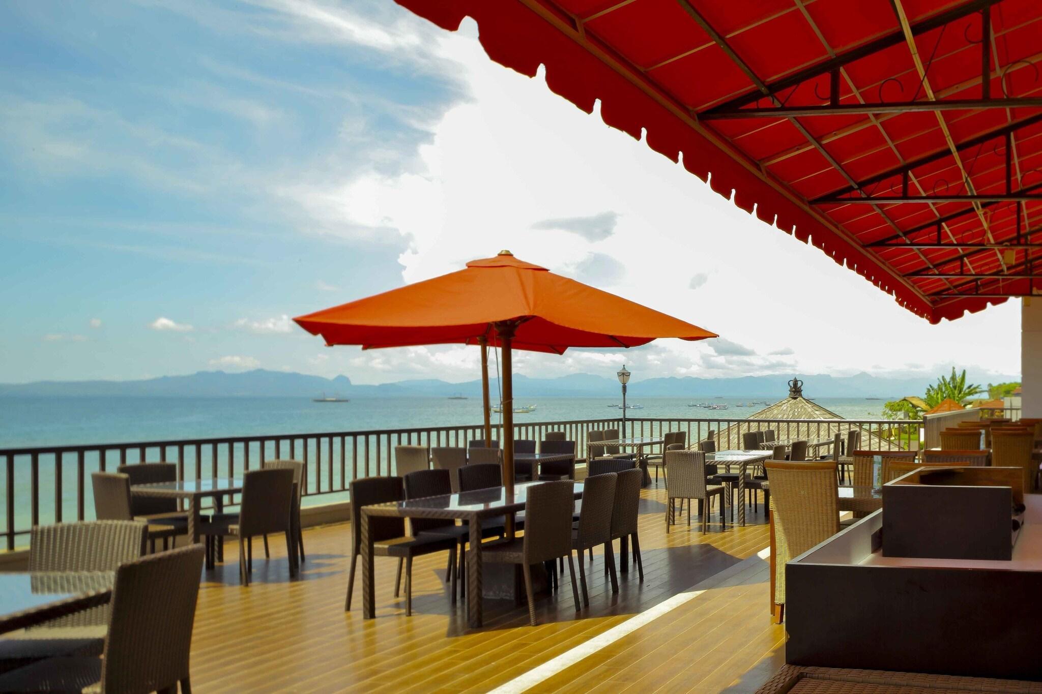 Restaurant On The Rock